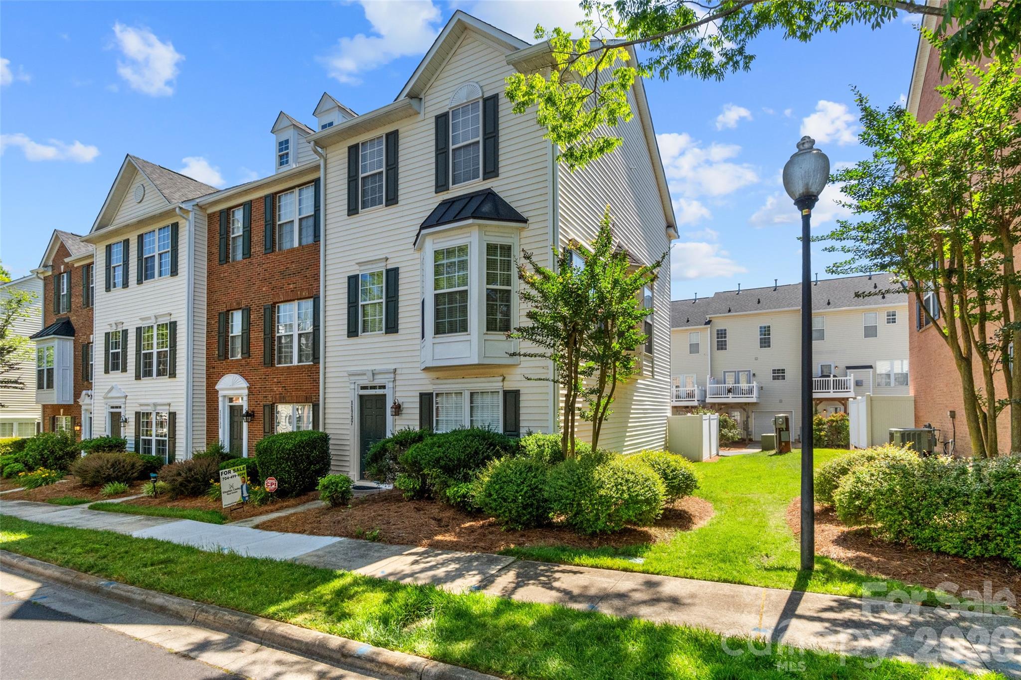 11737 Fiddlers Roof Lane — Charlotte
