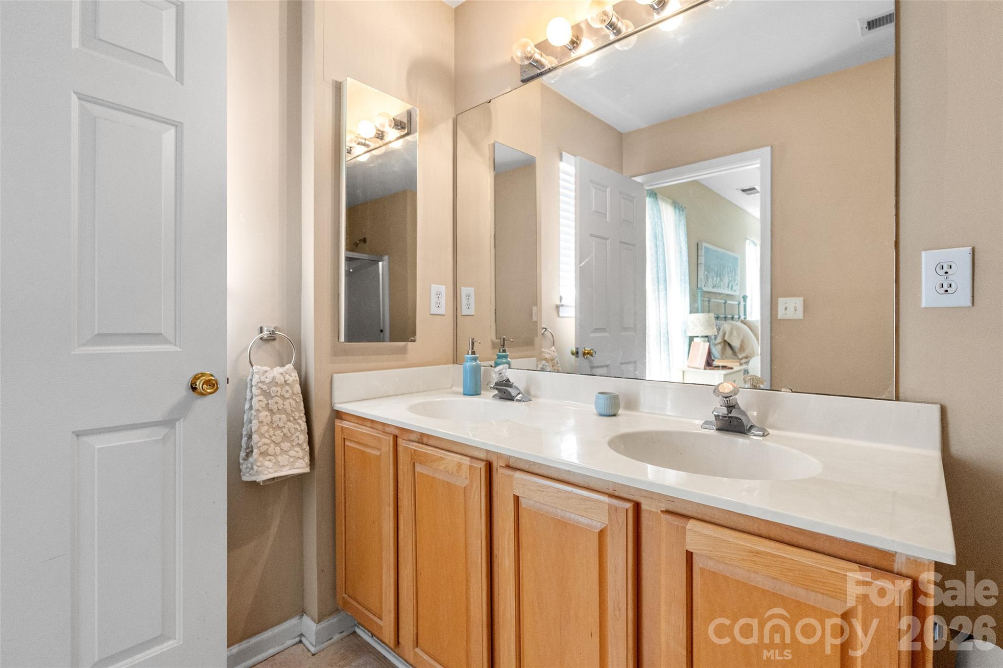 11737 Fiddlers Roof Lane — Charlotte