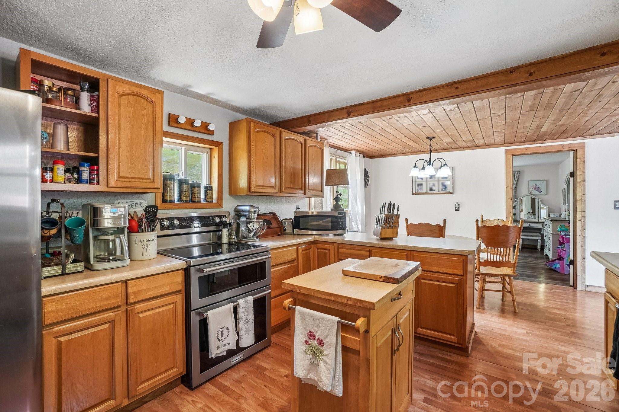 302 Battle Creek Drive — Green Mountain