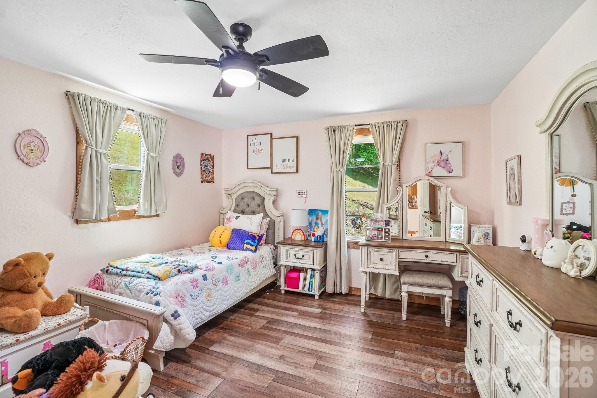 302 Battle Creek Drive — Green Mountain