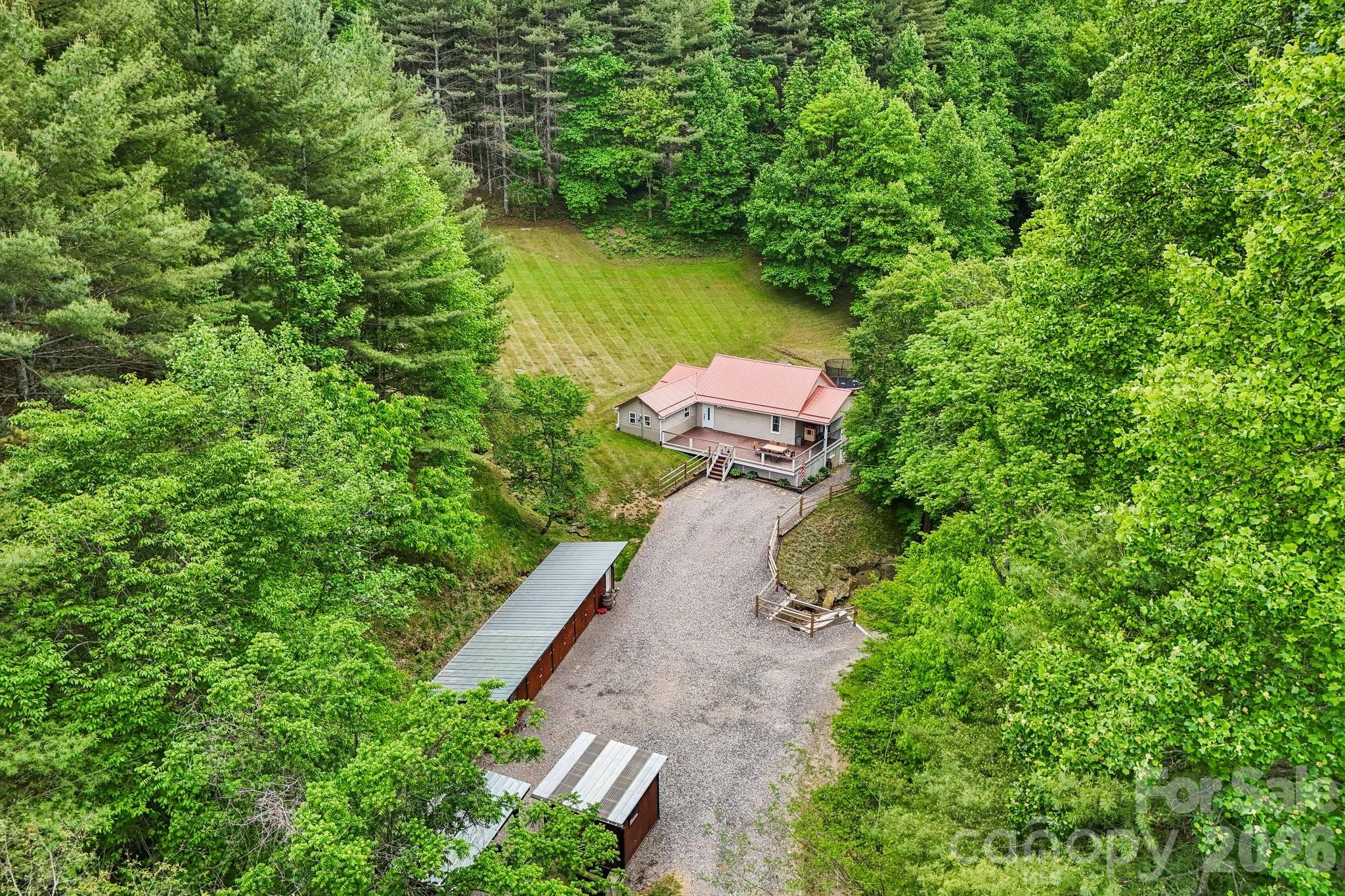 302 Battle Creek Drive — Green Mountain