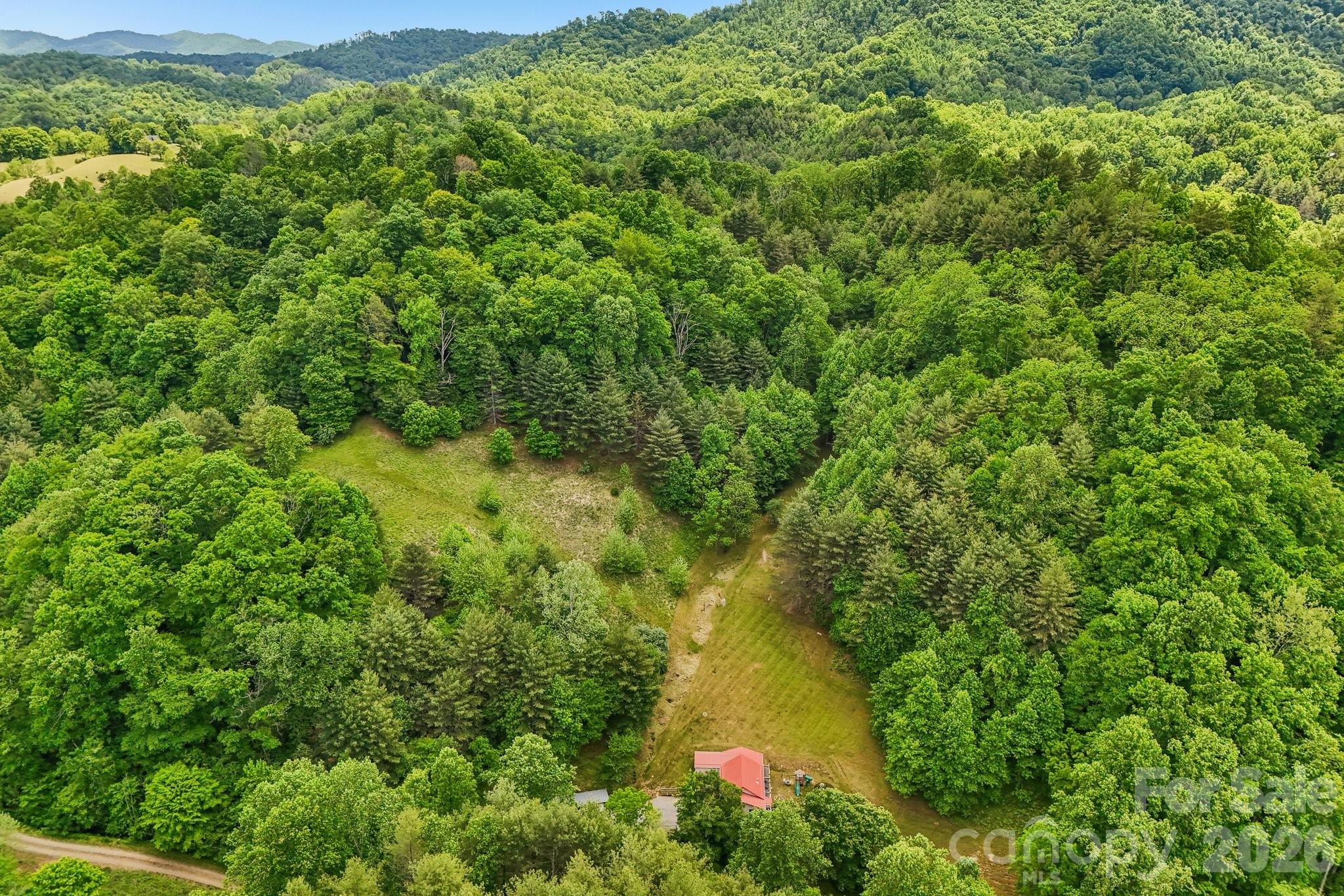 302 Battle Creek Drive — Green Mountain
