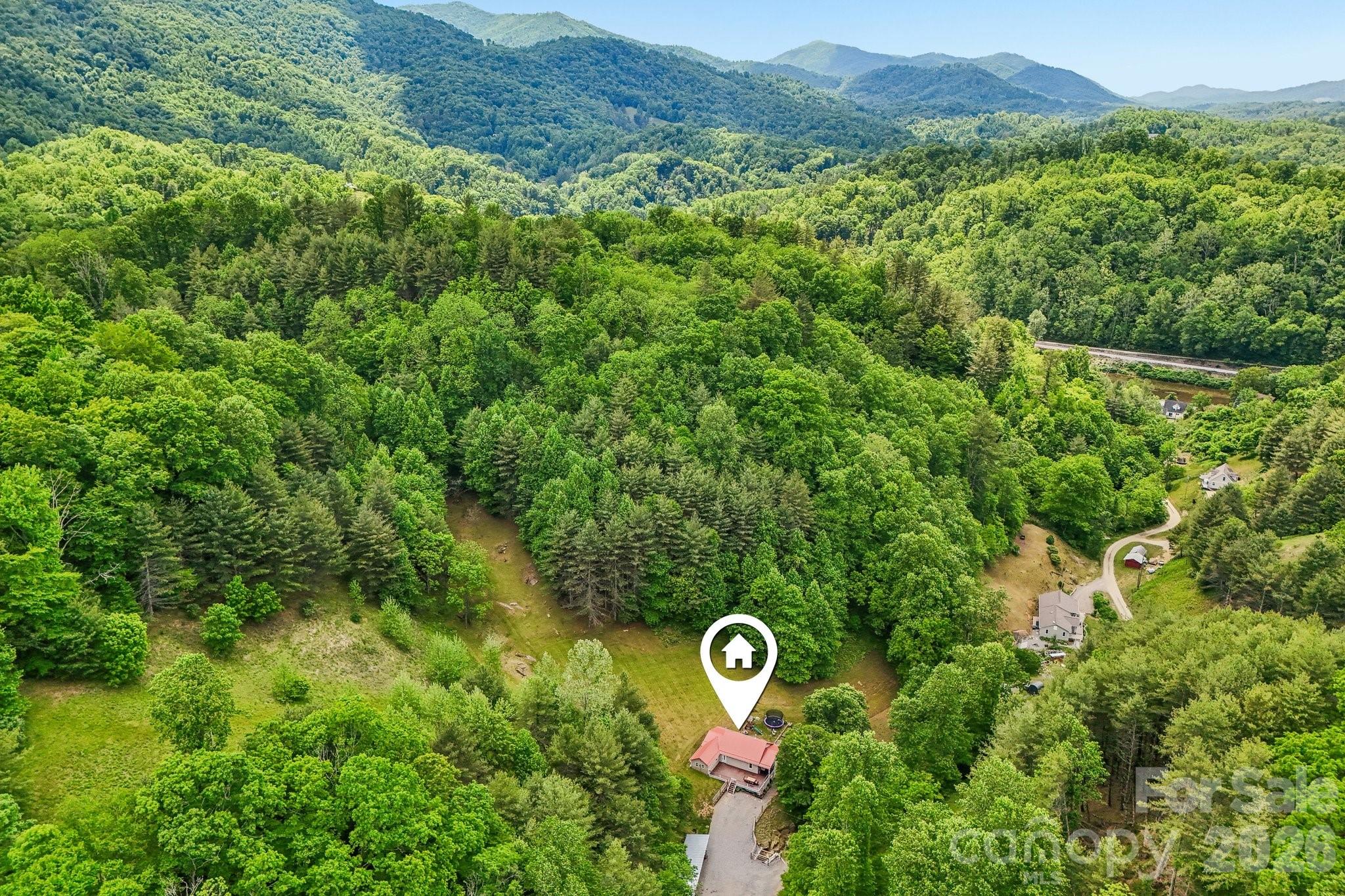 302 Battle Creek Drive — Green Mountain