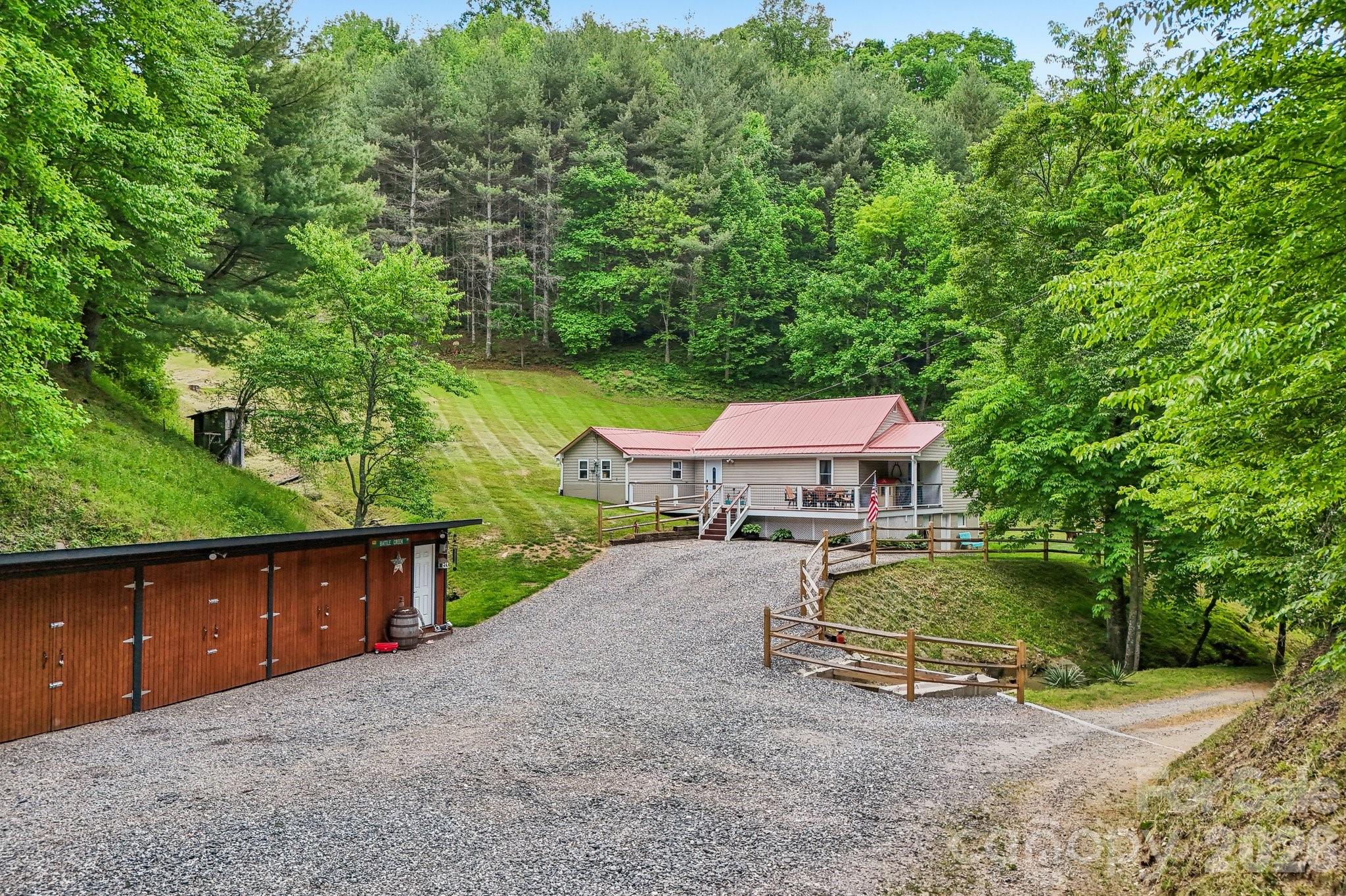 302 Battle Creek Drive — Green Mountain