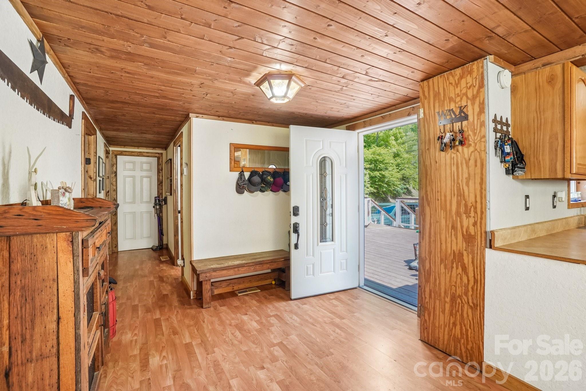 302 Battle Creek Drive — Green Mountain