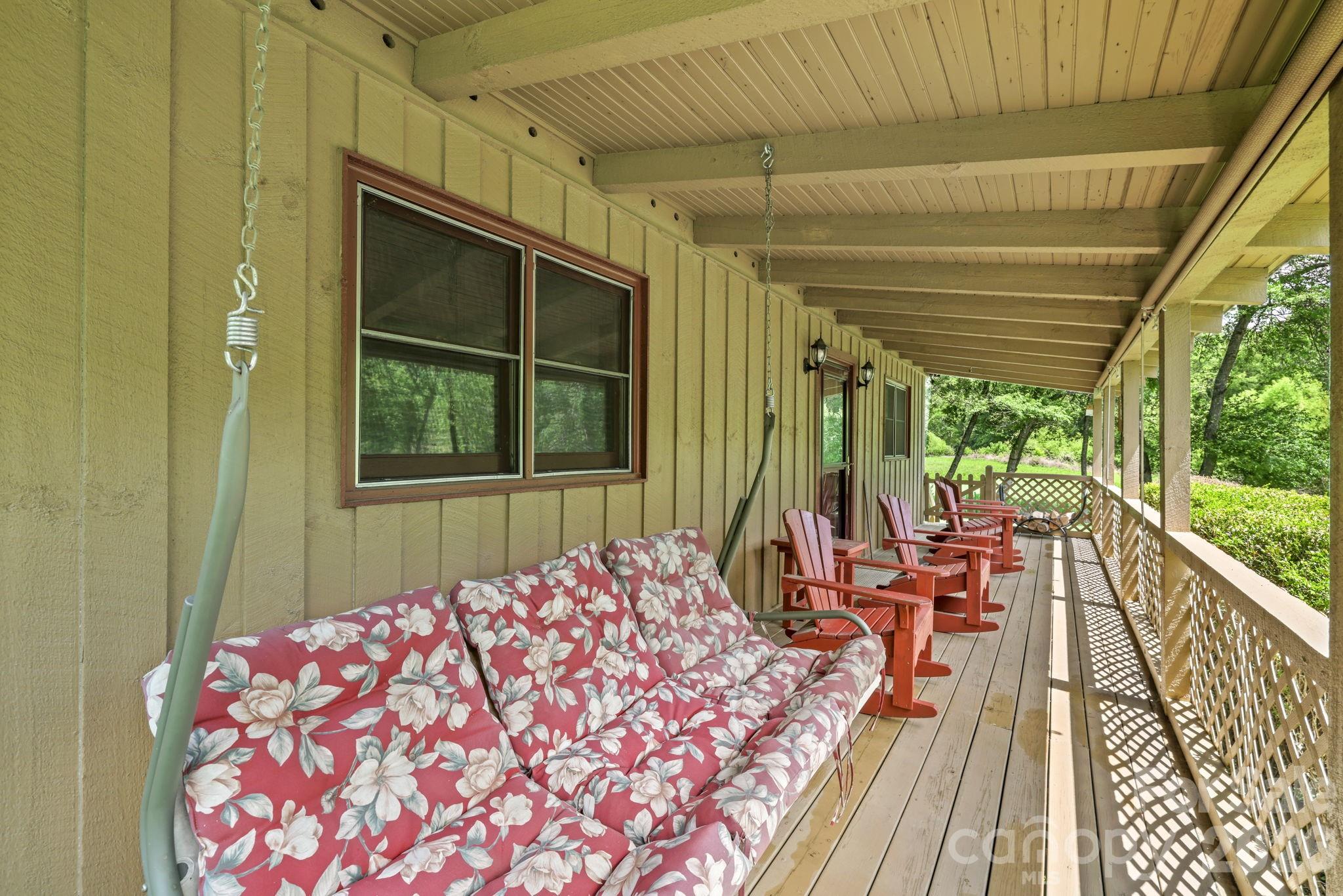 300 Bugle Boy Drive — Cullowhee