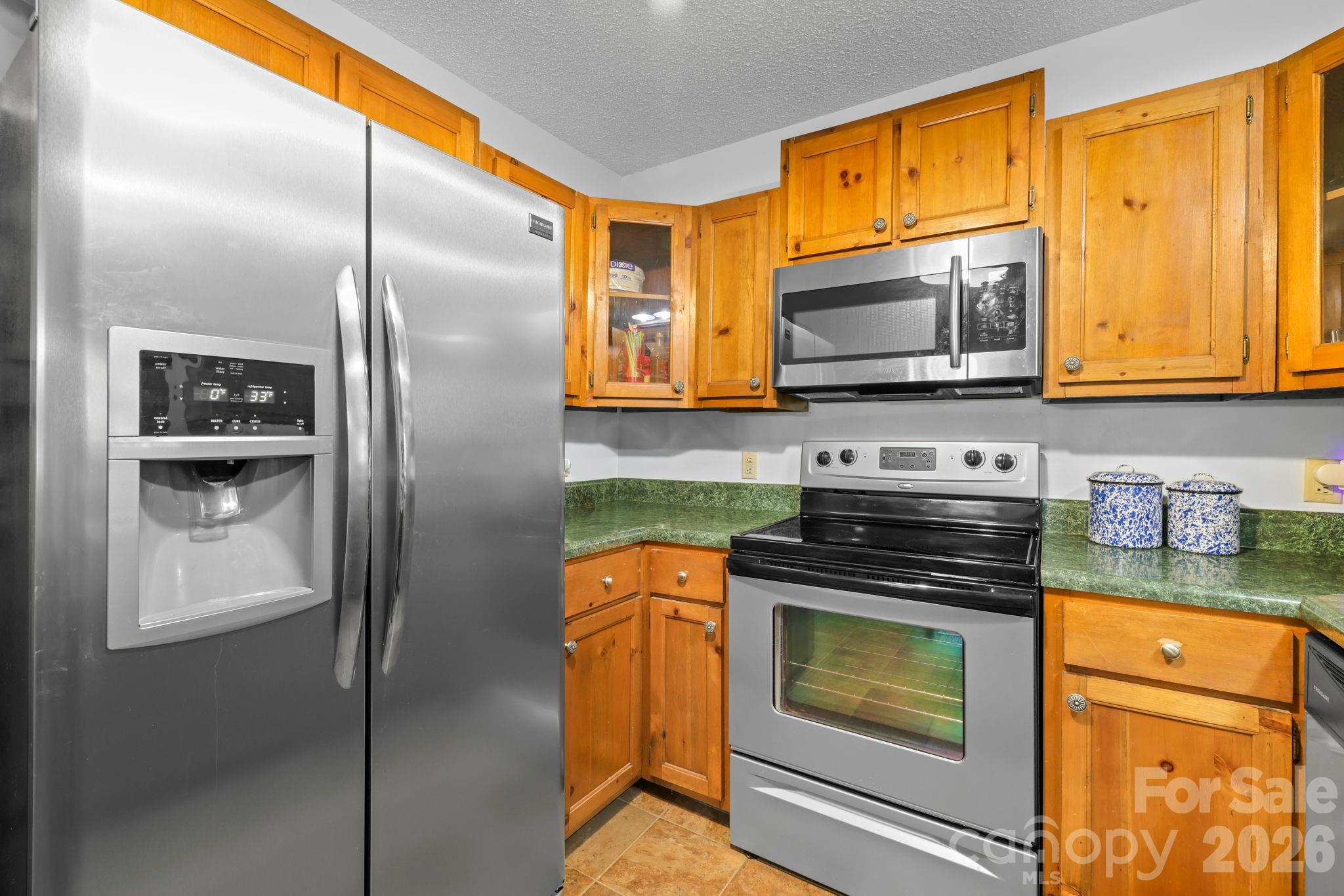 300 Bugle Boy Drive — Cullowhee
