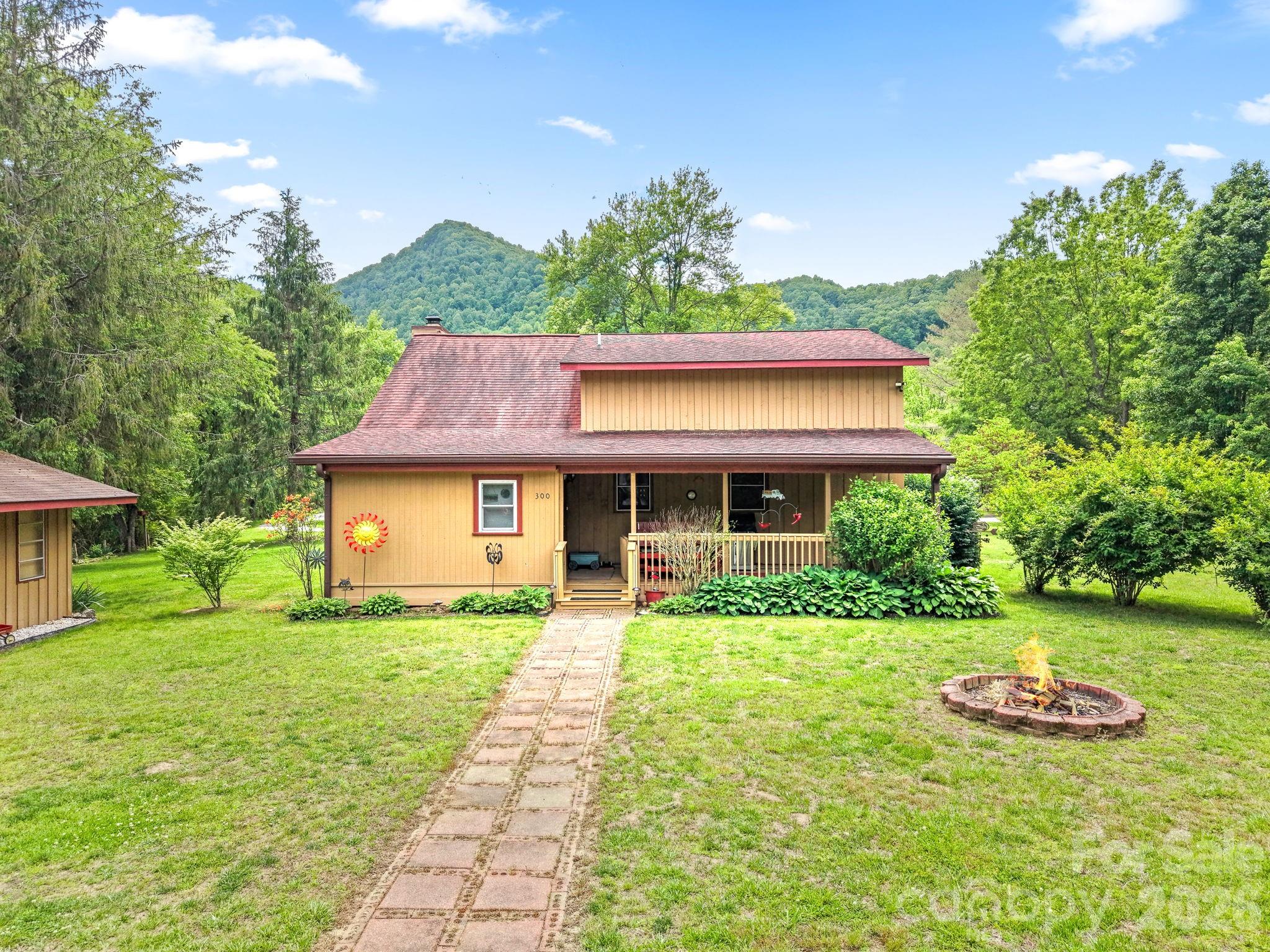 300 Bugle Boy Drive — Cullowhee