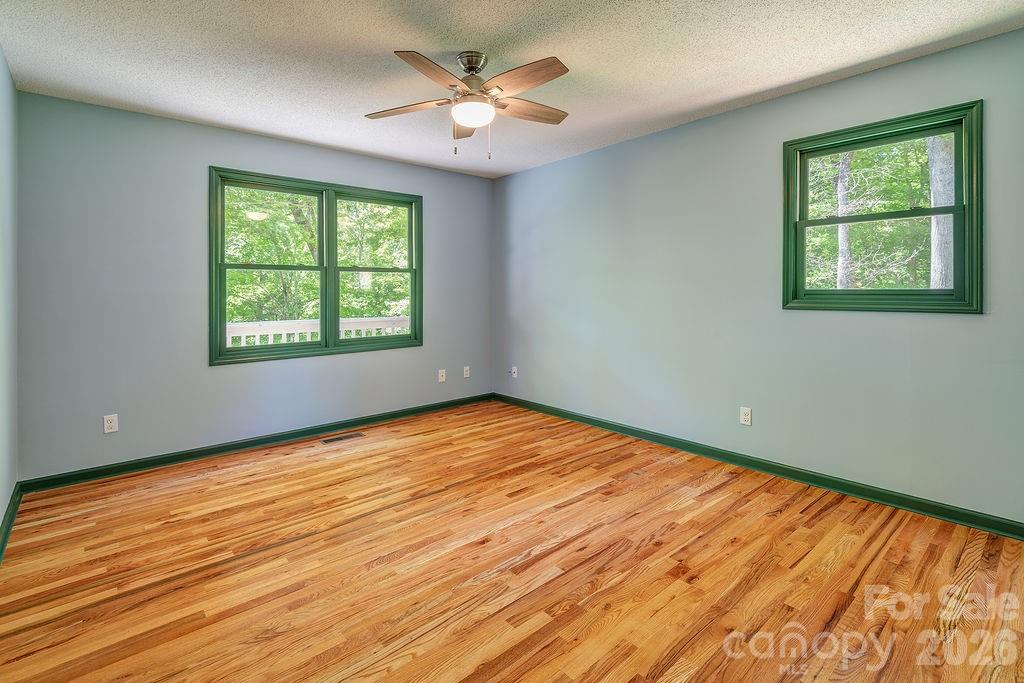 146 Churchill Downs Drive — Fairview