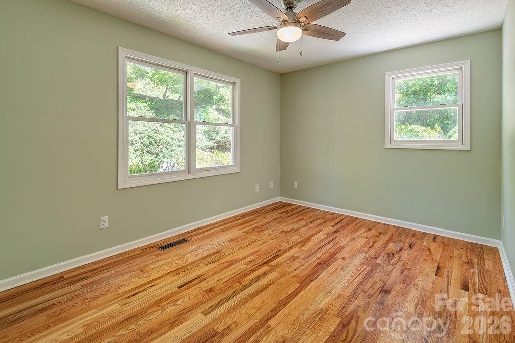 146 Churchill Downs Drive — Fairview