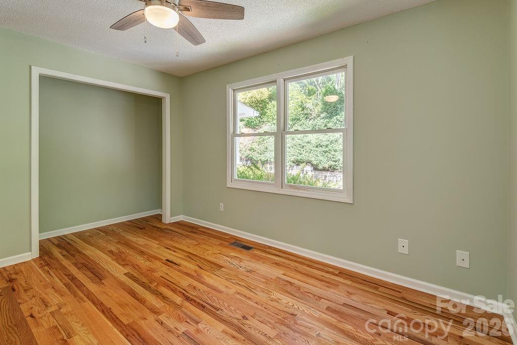 146 Churchill Downs Drive — Fairview