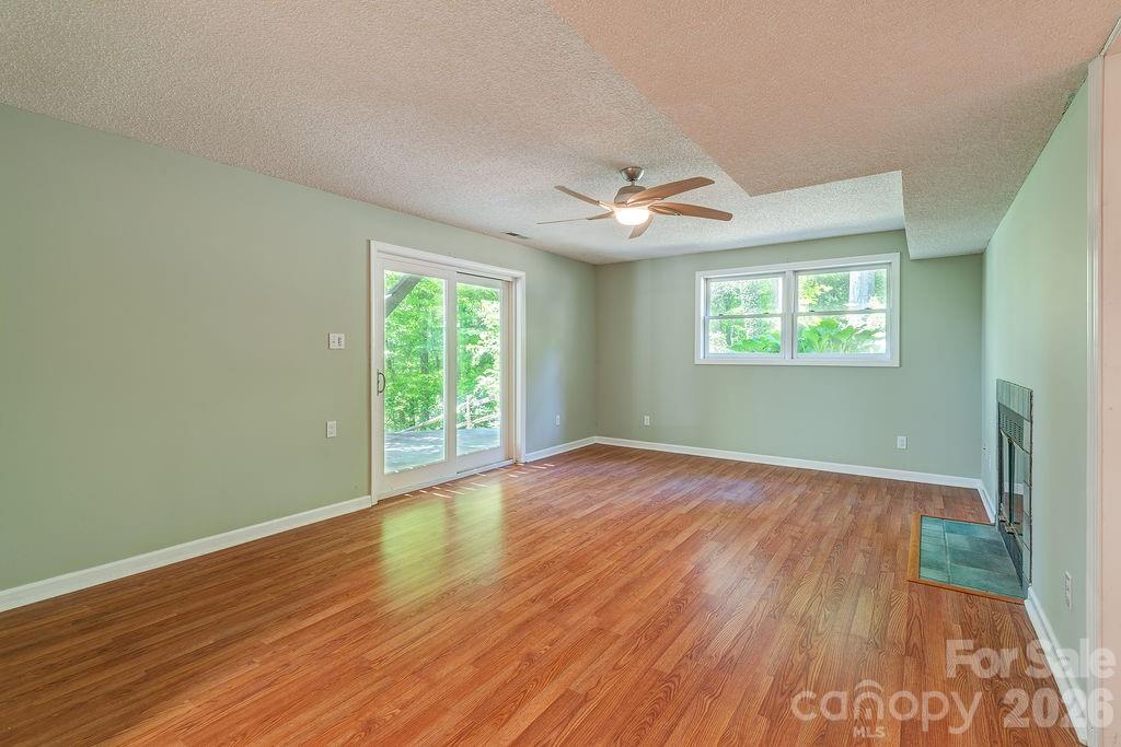 146 Churchill Downs Drive — Fairview