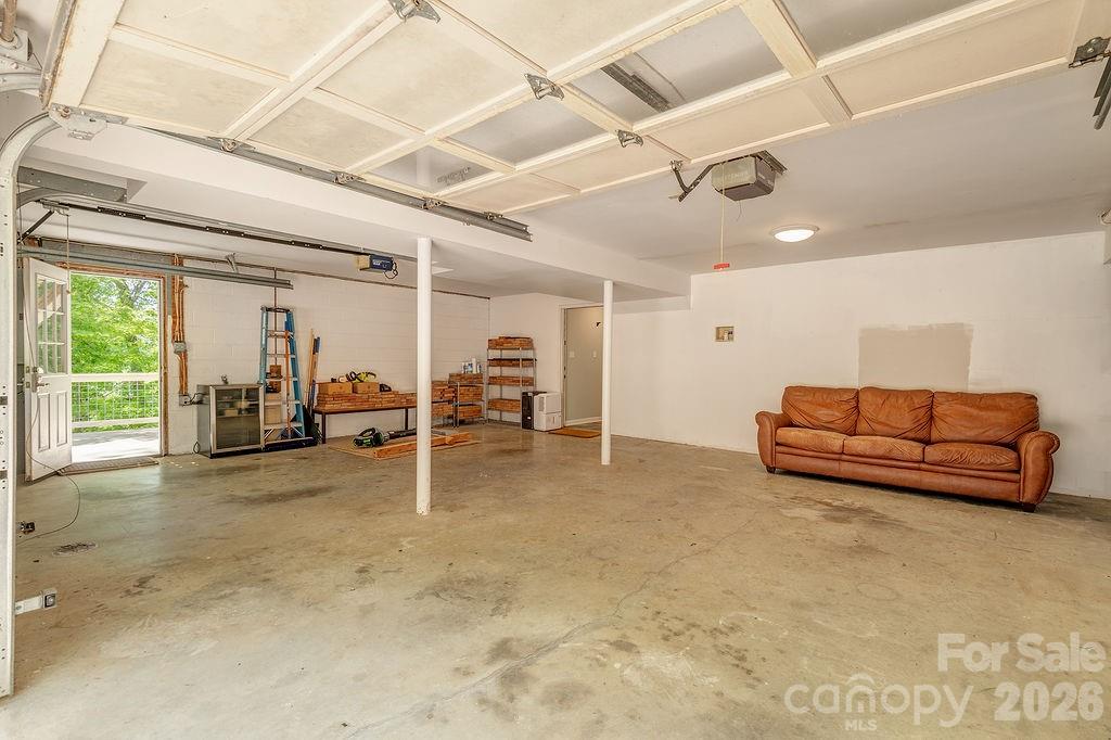 146 Churchill Downs Drive — Fairview