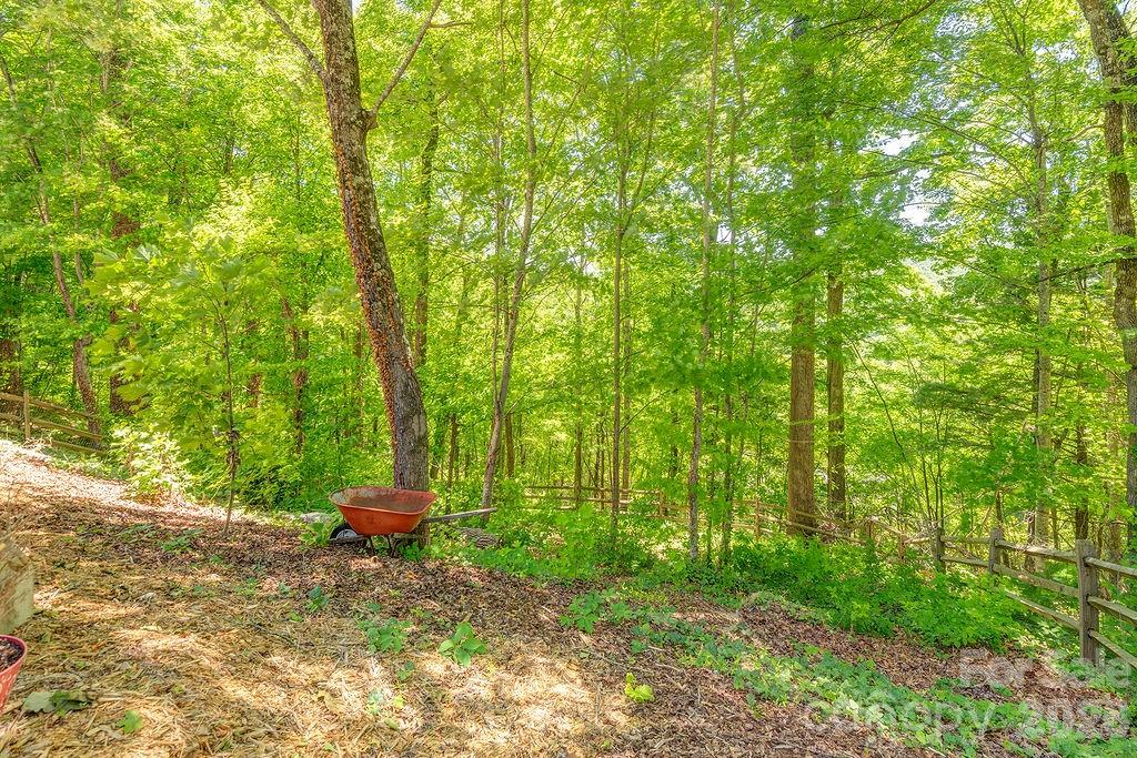 146 Churchill Downs Drive — Fairview