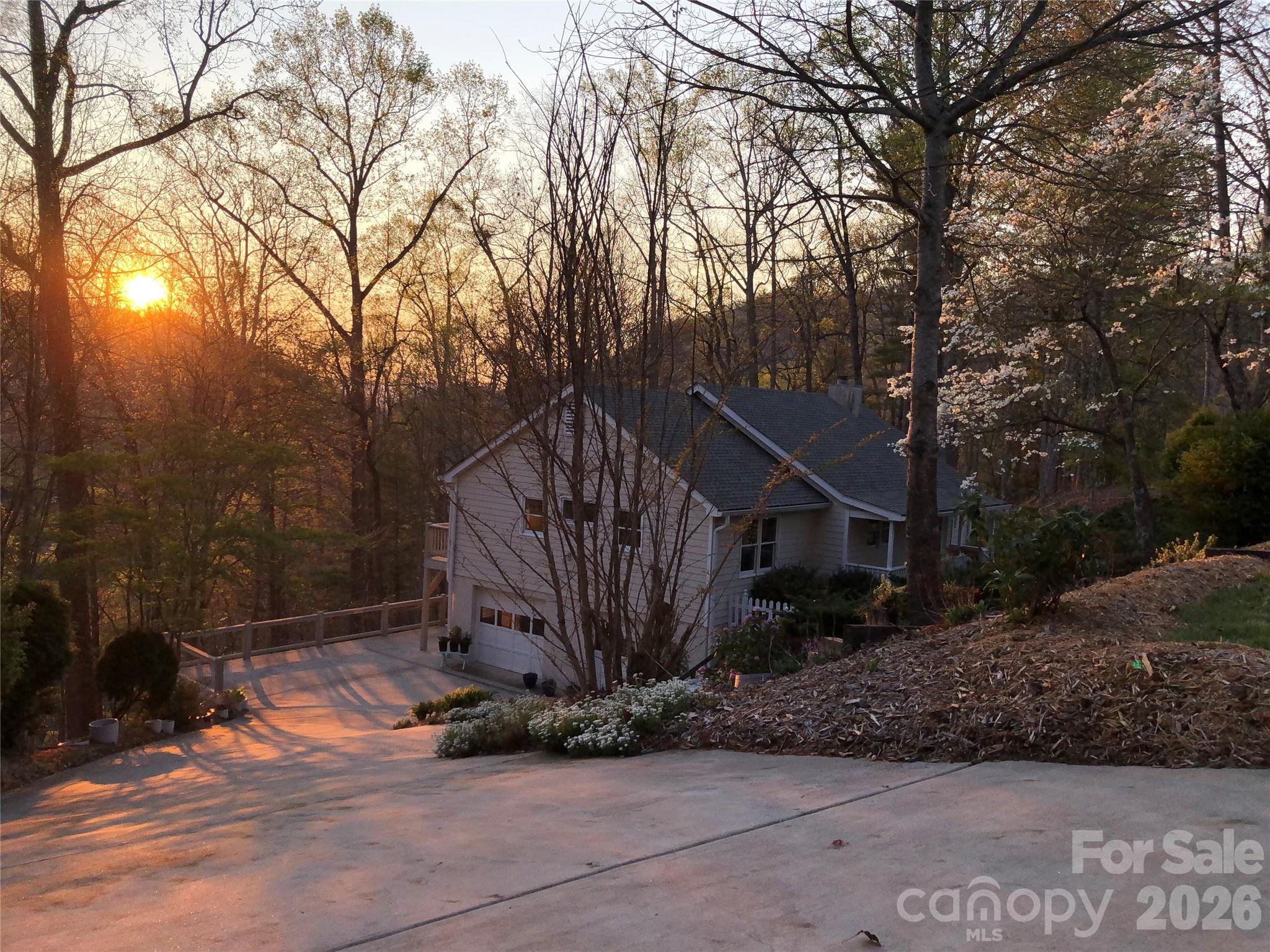 146 Churchill Downs Drive — Fairview