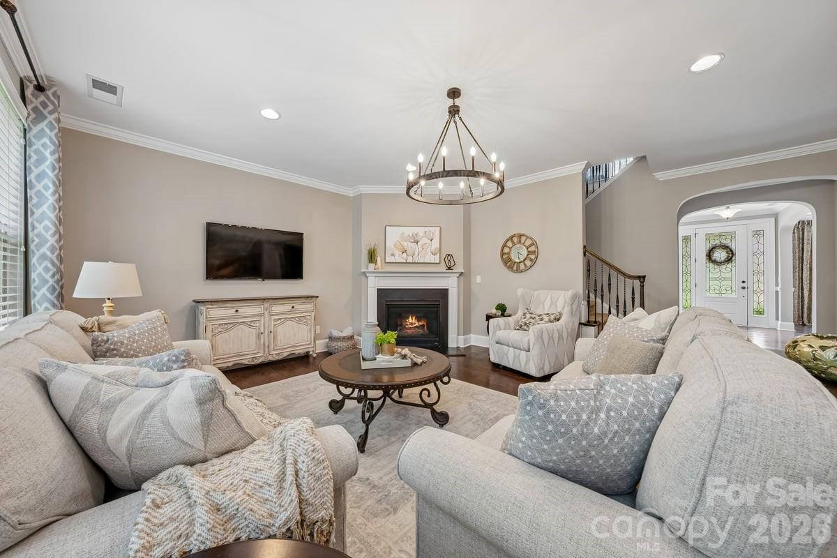 7111 Yellowhorn Trail — Waxhaw