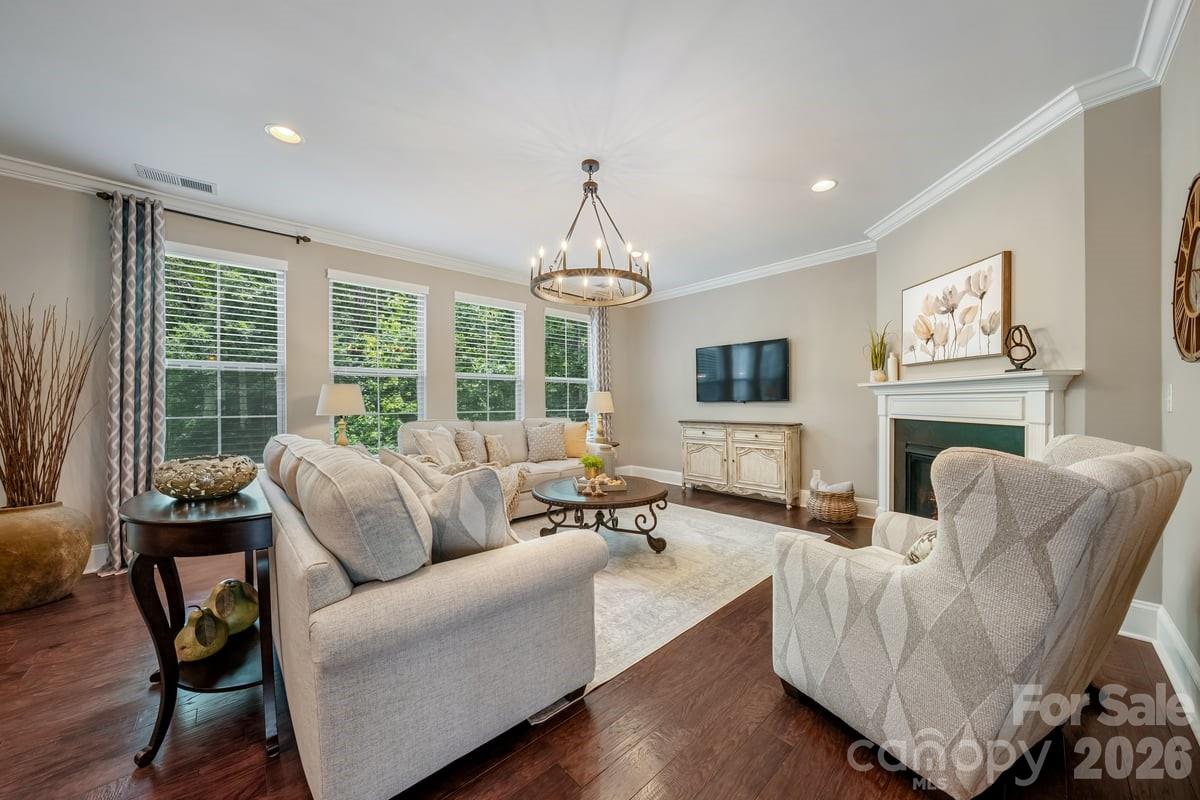 7111 Yellowhorn Trail — Waxhaw