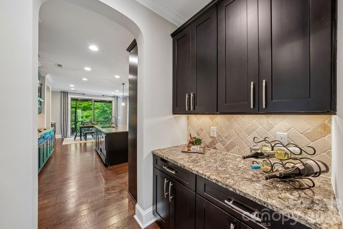 7111 Yellowhorn Trail — Waxhaw