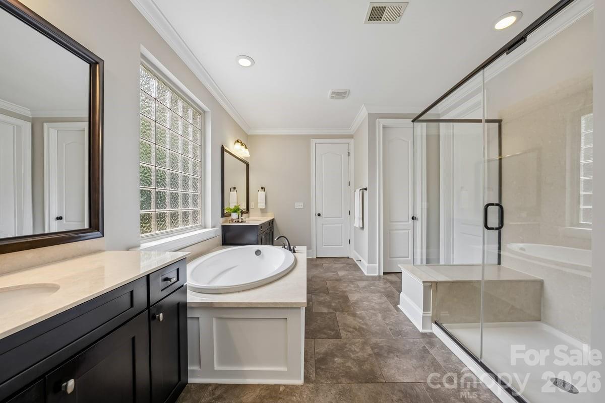 7111 Yellowhorn Trail — Waxhaw