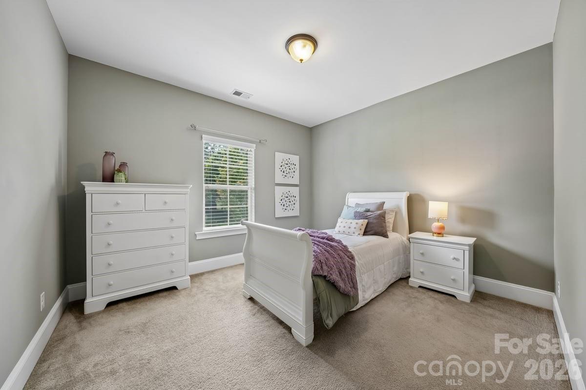 7111 Yellowhorn Trail — Waxhaw