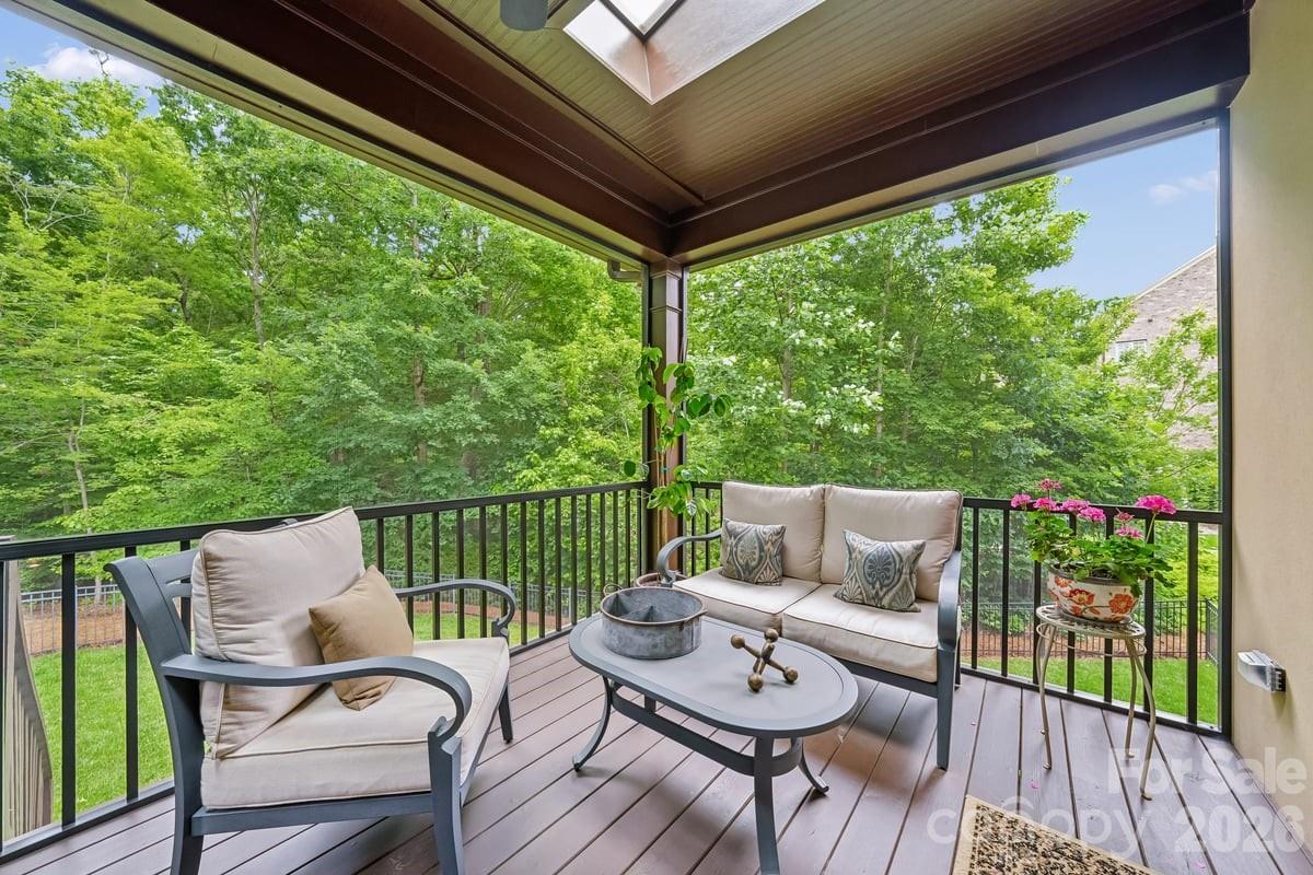 7111 Yellowhorn Trail — Waxhaw