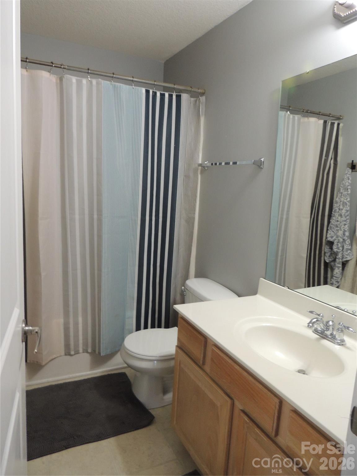 113 Ashton Woods Court — Mount Holly