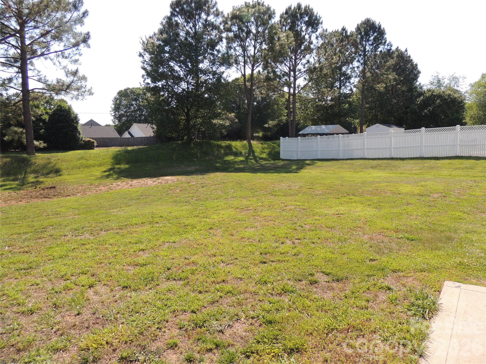 113 Ashton Woods Court — Mount Holly