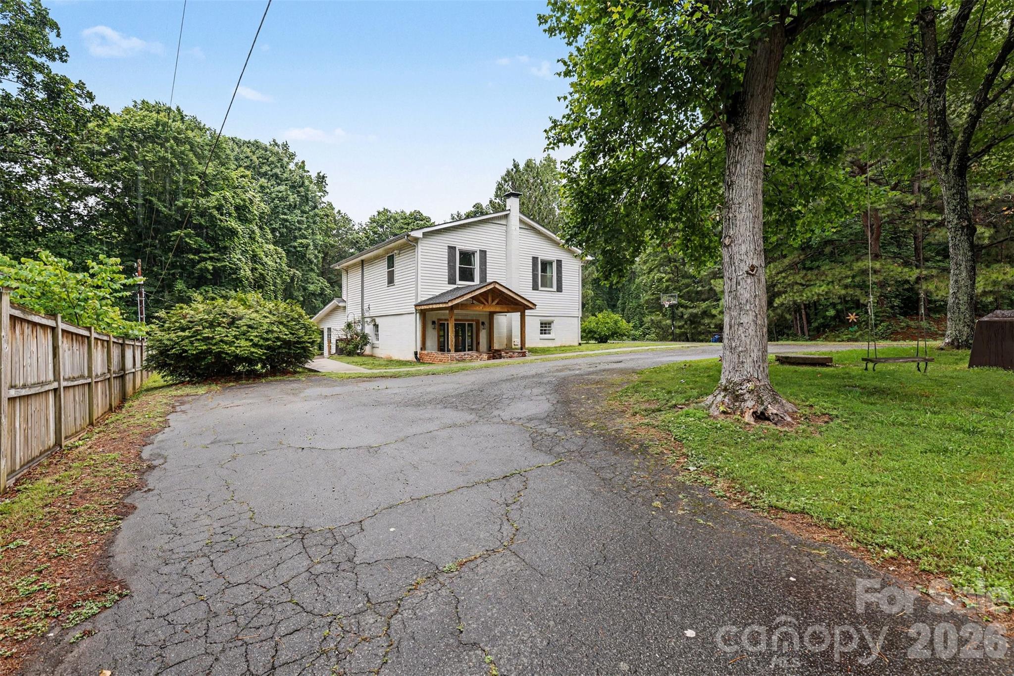 184 Canal Road — Belmont