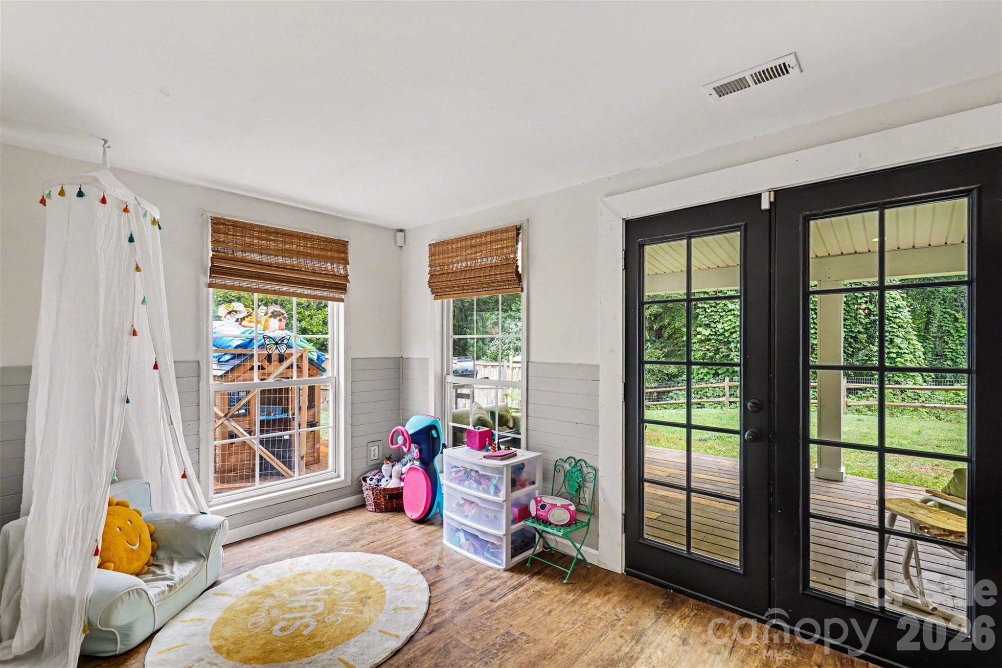 184 Canal Road — Belmont