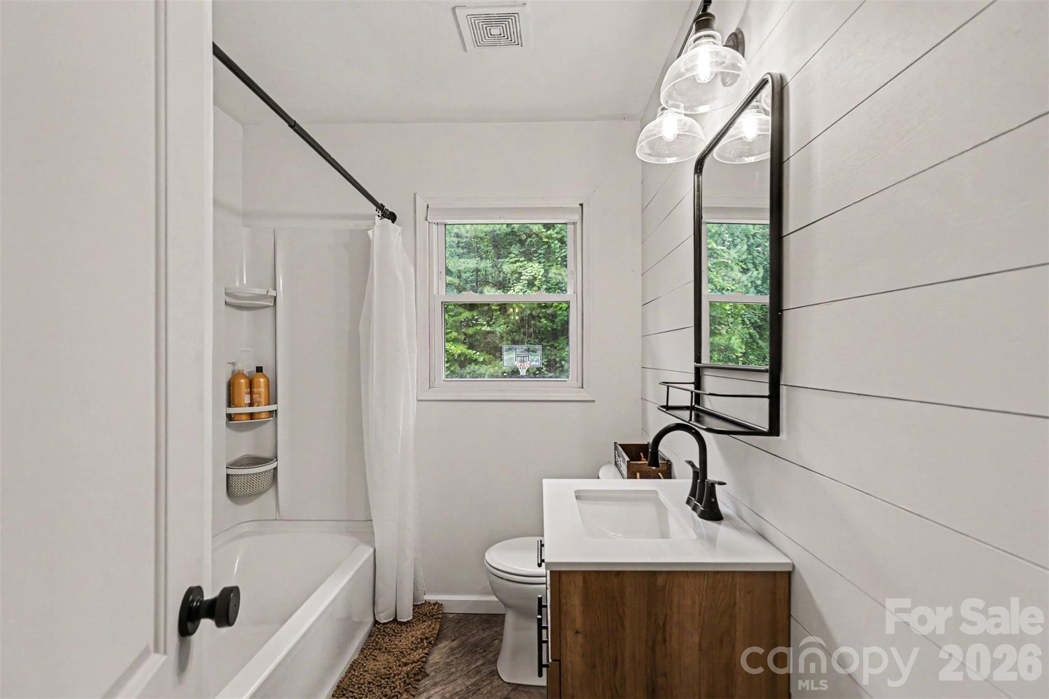 184 Canal Road — Belmont