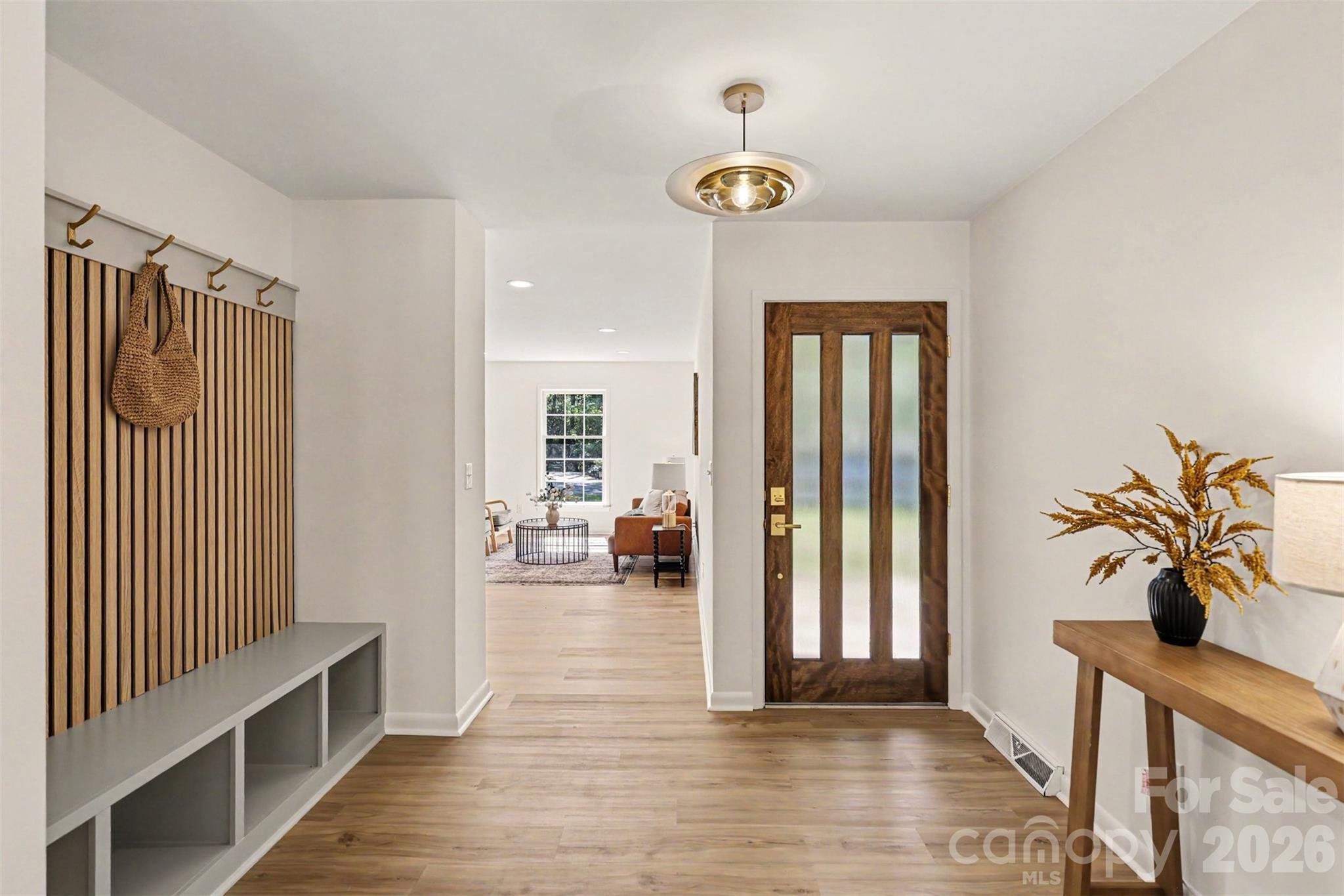 319 Kingsley Drive — Charlotte