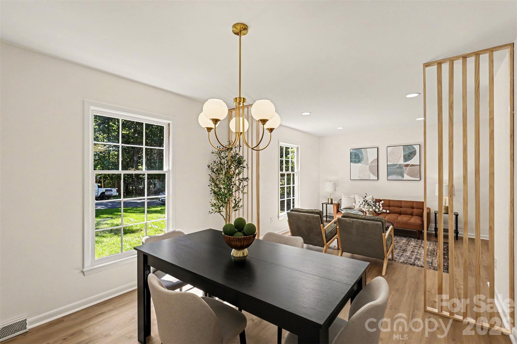 319 Kingsley Drive — Charlotte