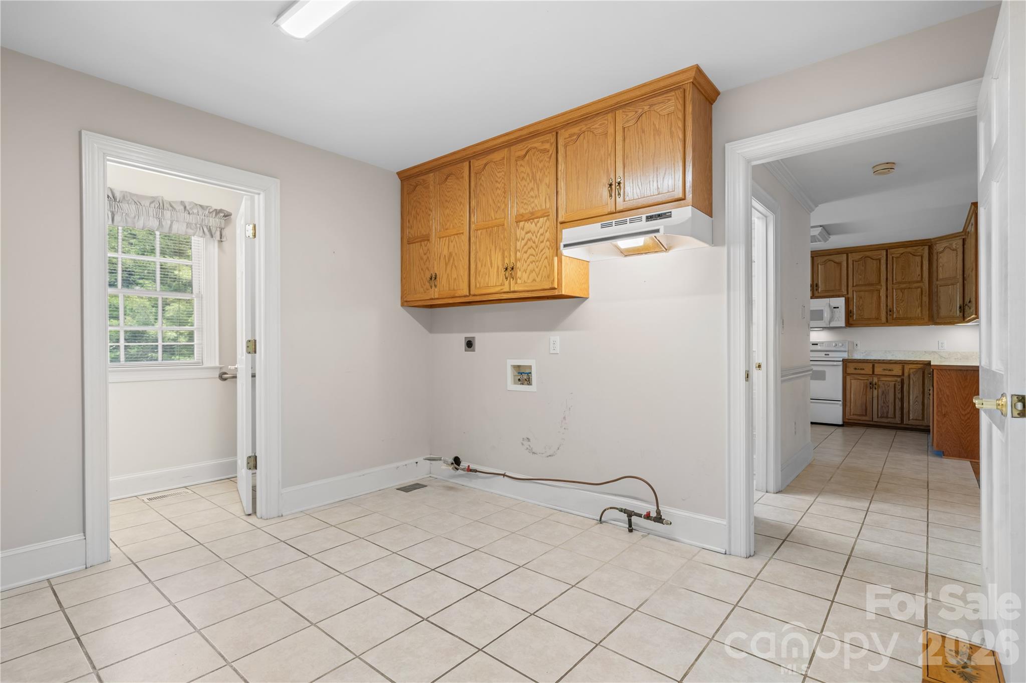 2201 Teague Town Road — Taylorsville
