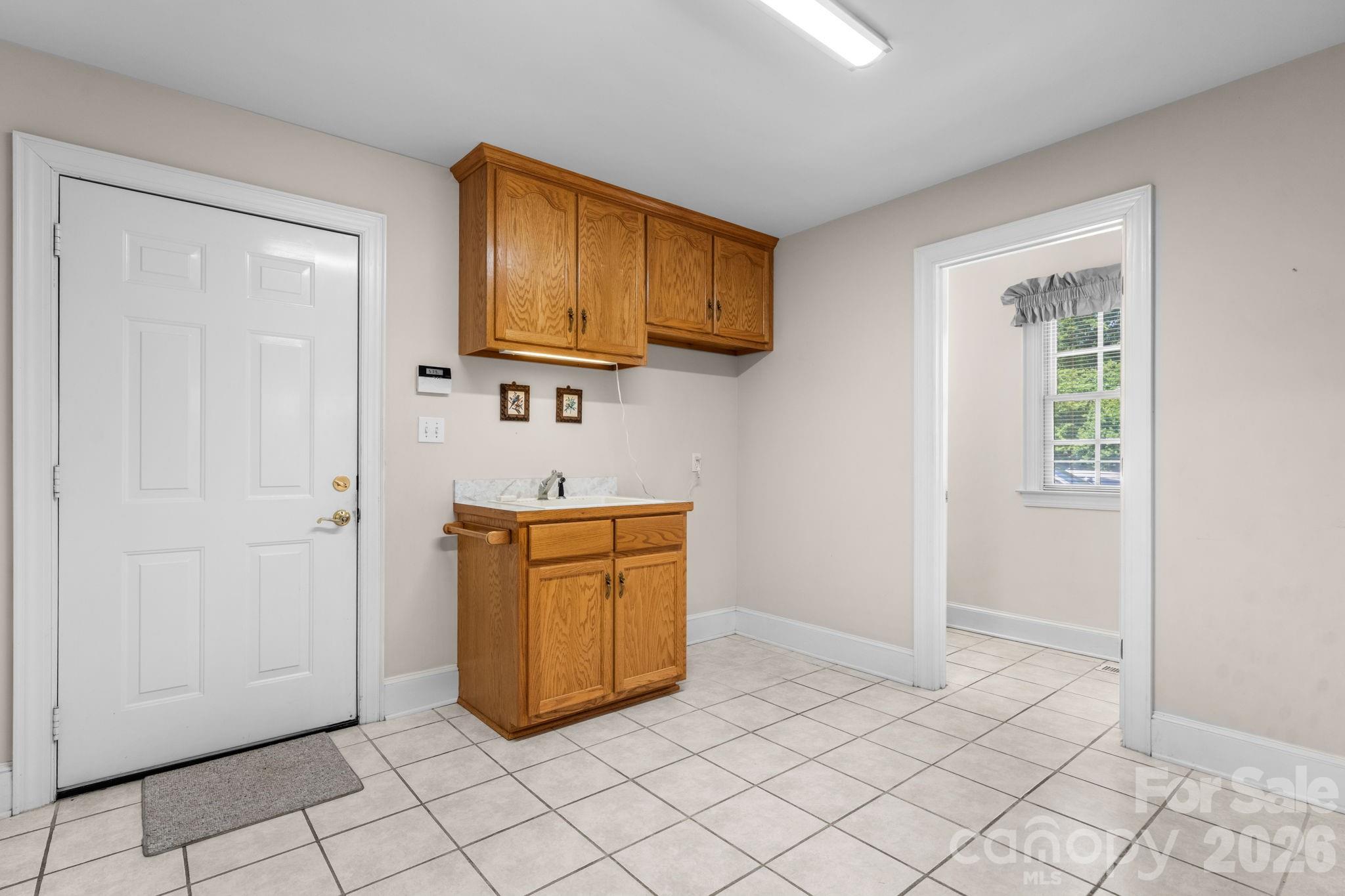 2201 Teague Town Road — Taylorsville