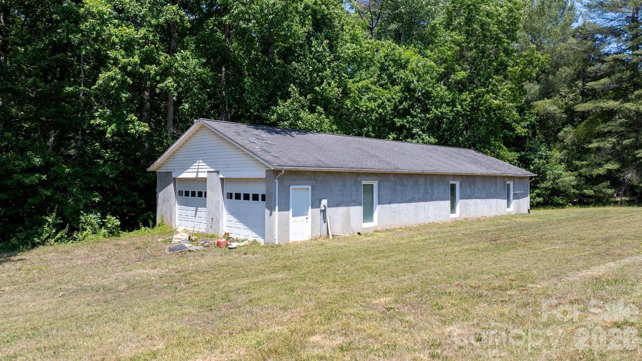 2201 Teague Town Road — Taylorsville