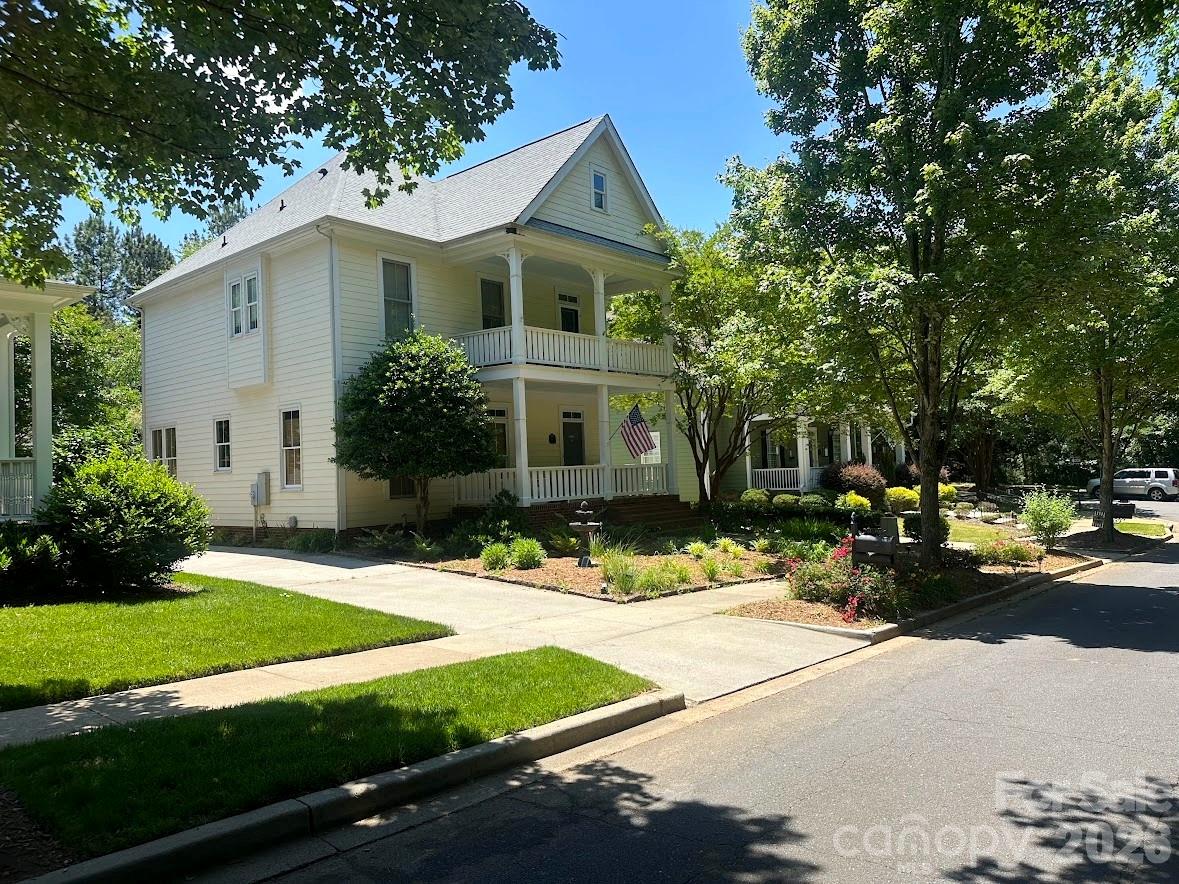1308 Barnett Woods — Fort Mill