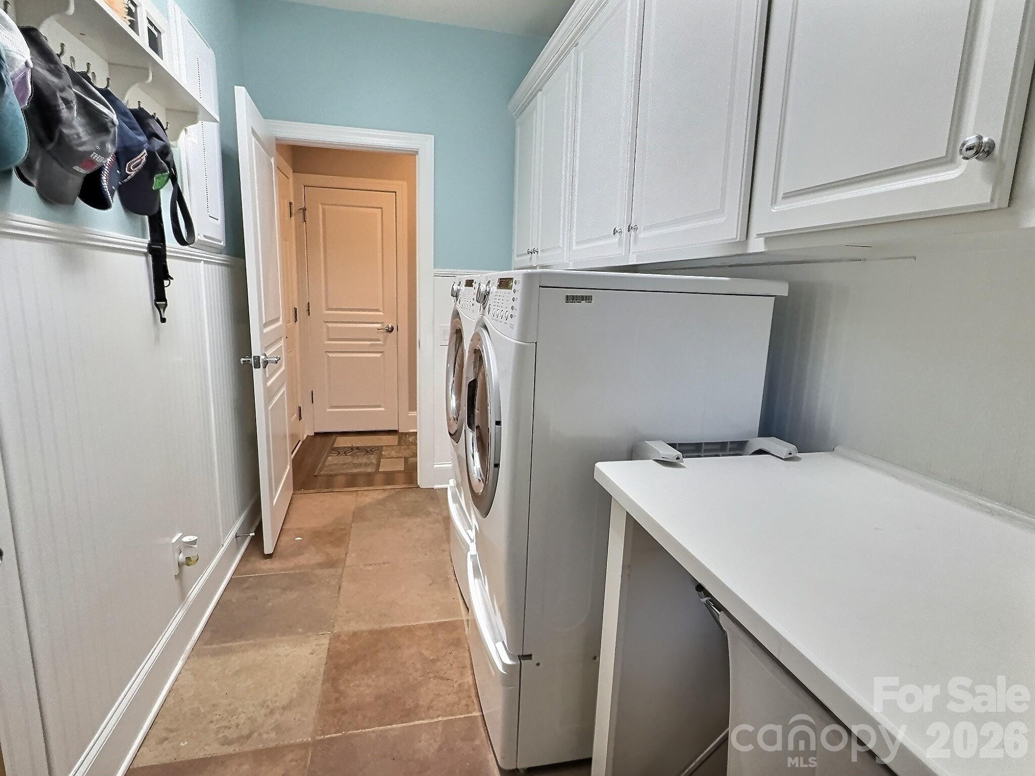 2905 Julian Glen Circle — Waxhaw