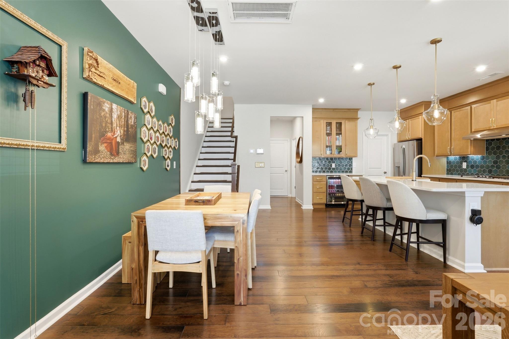 903 Kinsey Alley — Charlotte