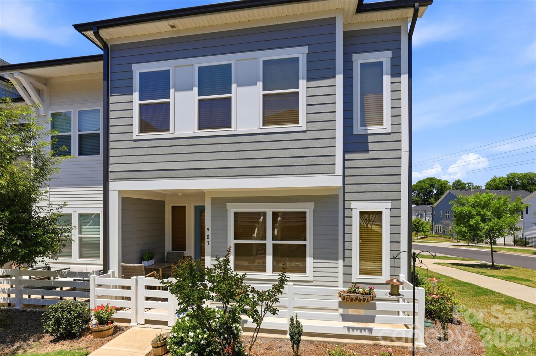 903 Kinsey Alley — Charlotte