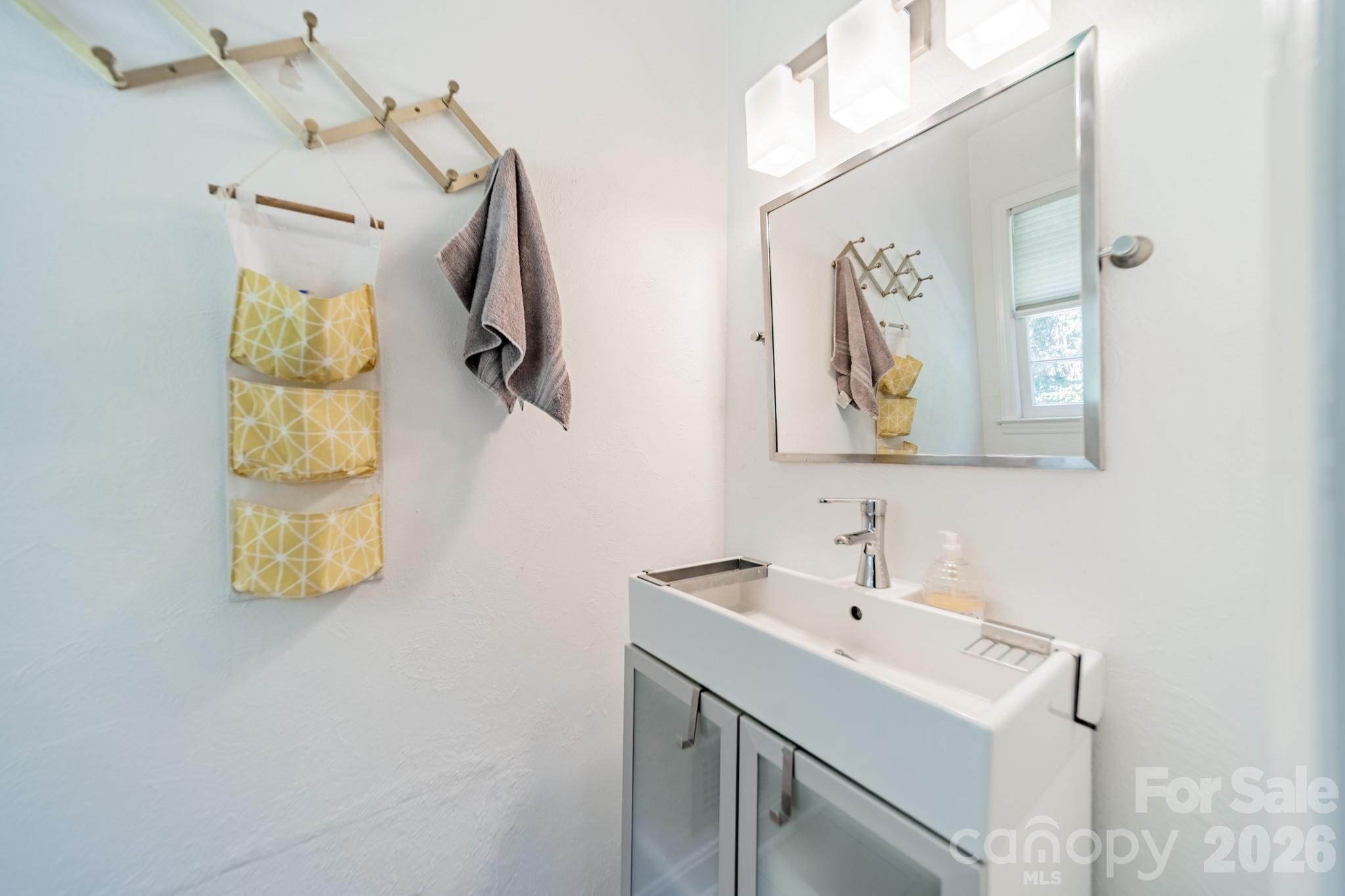 7116 Sherbourne Drive — Charlotte