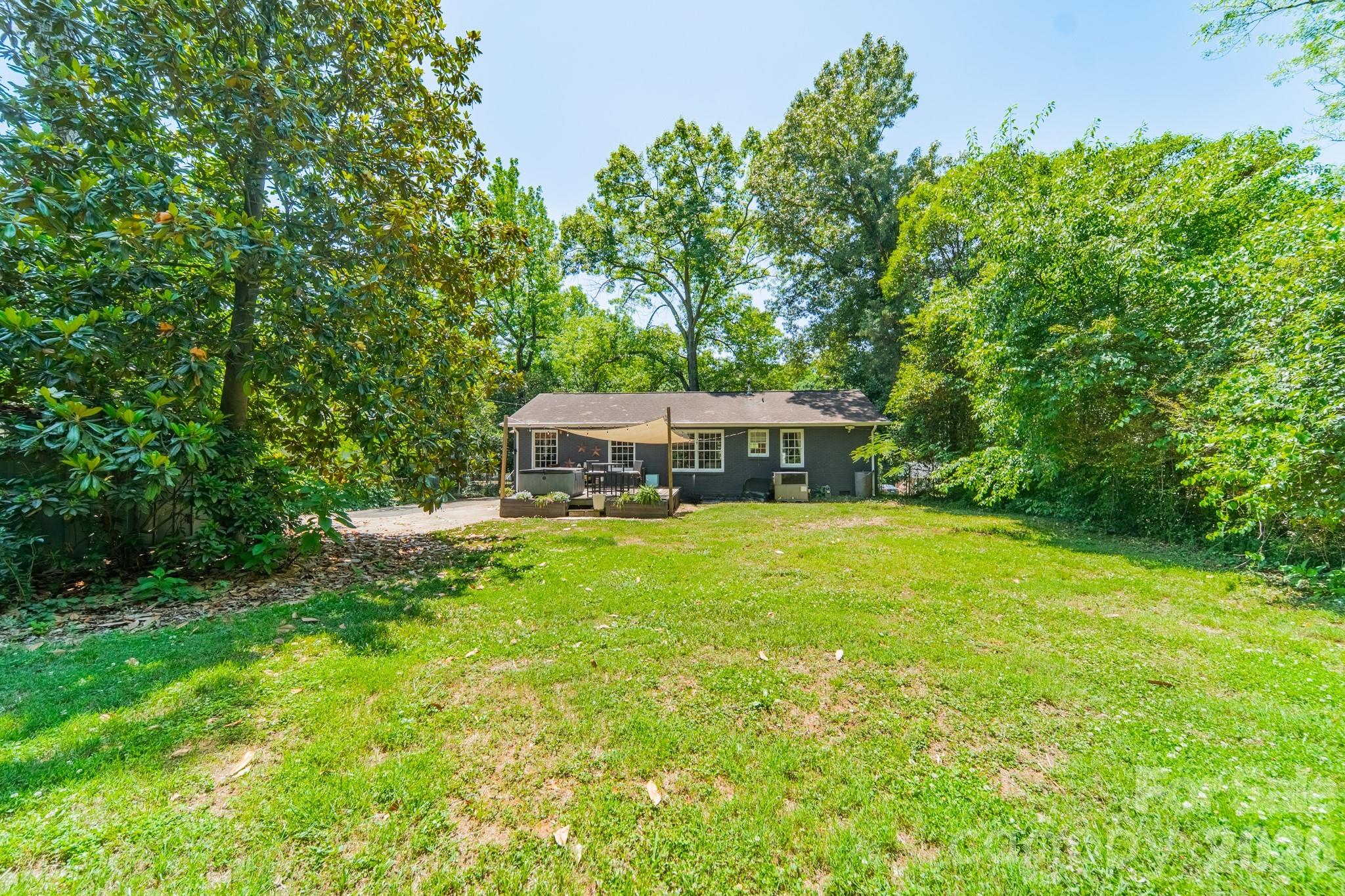 7116 Sherbourne Drive — Charlotte
