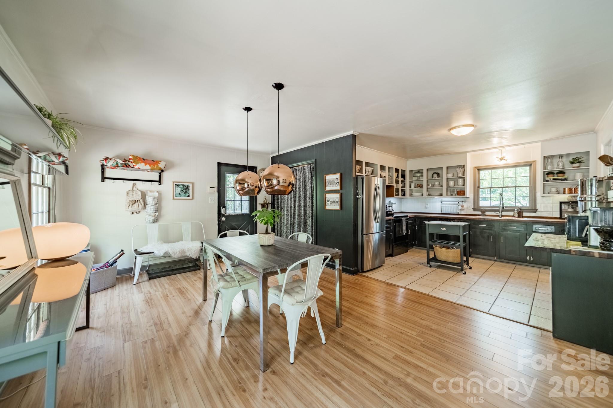 7116 Sherbourne Drive — Charlotte