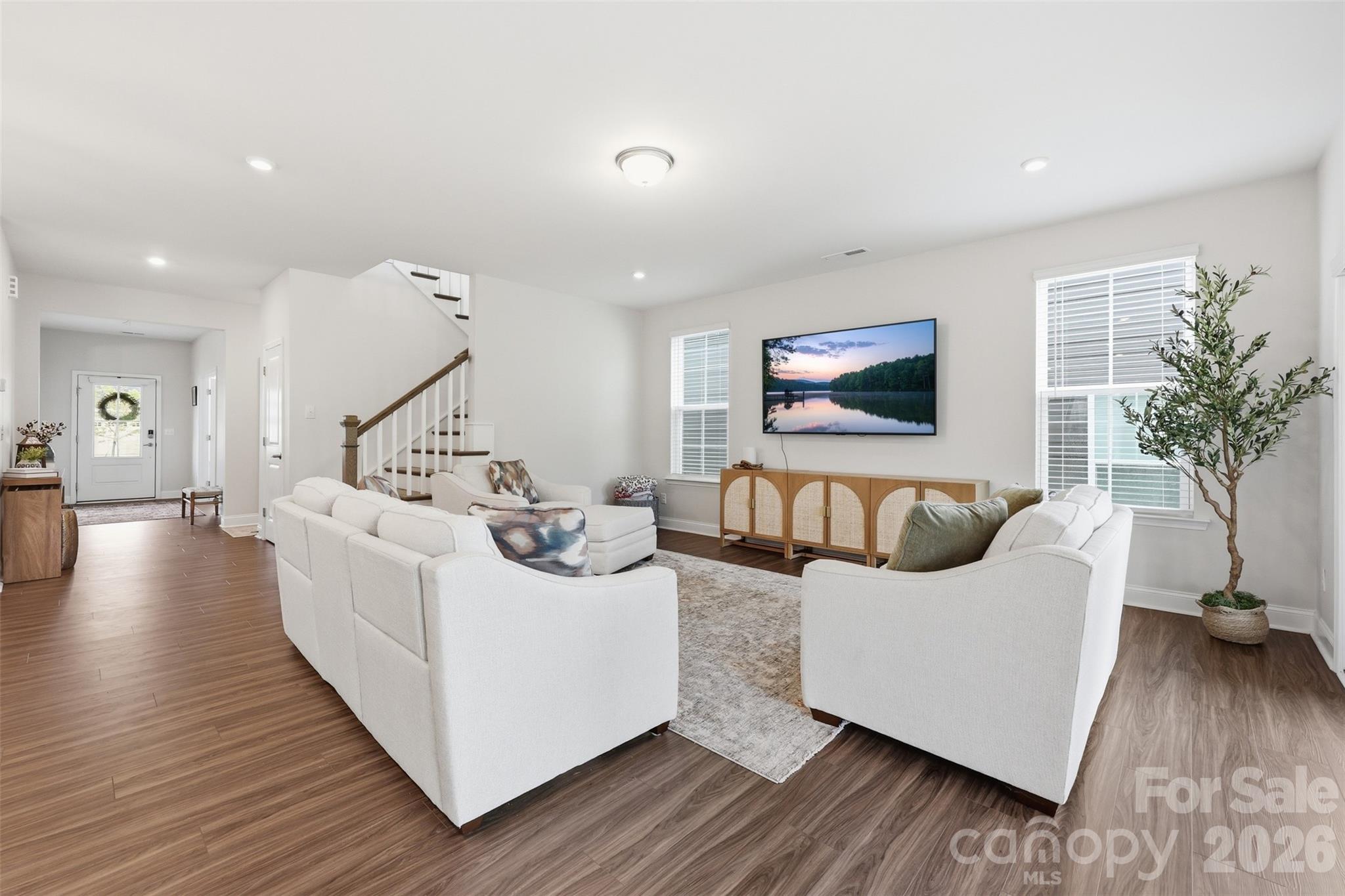 287 Supernova Drive — York