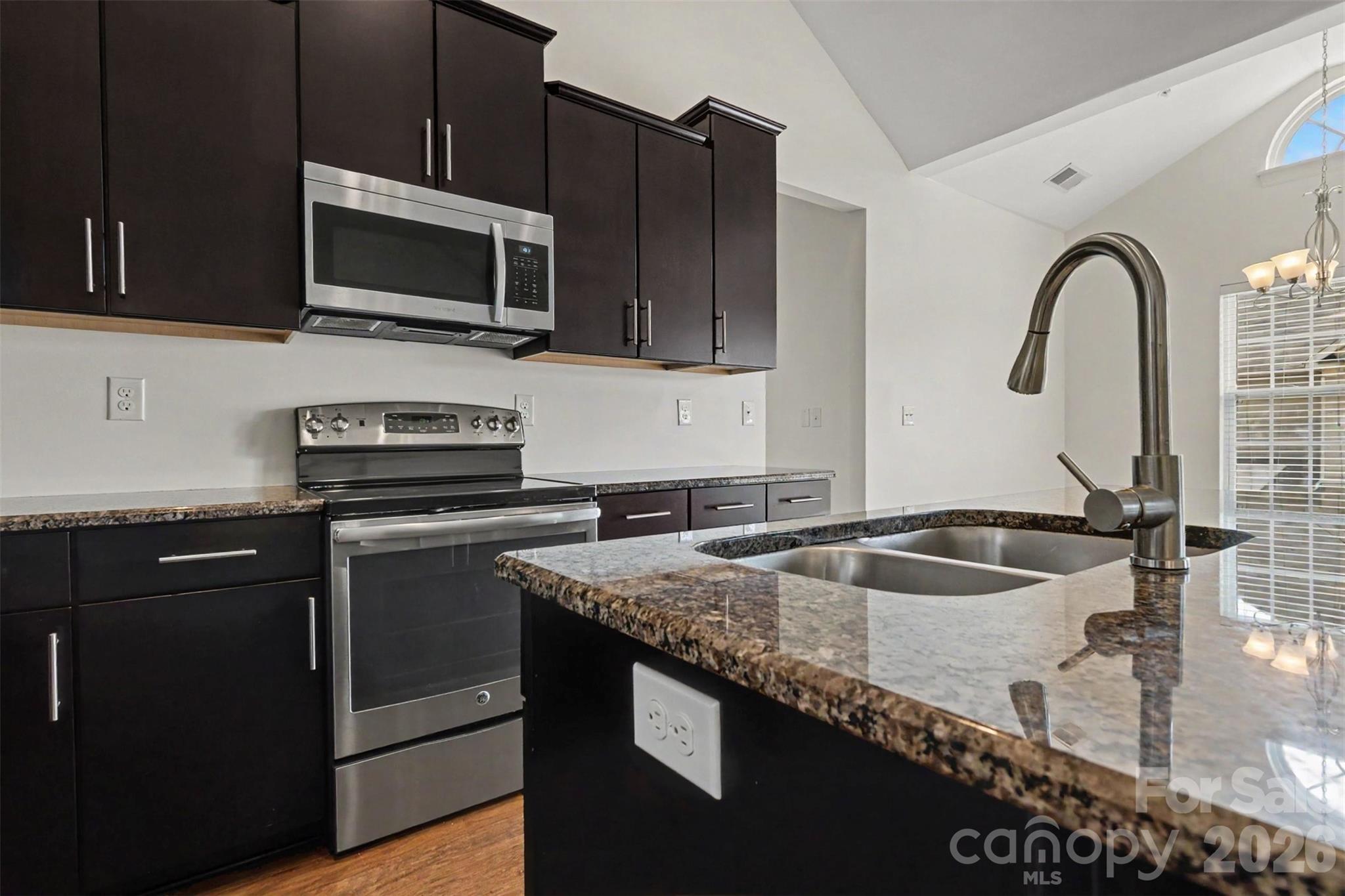 15323 Barossa Valley Street — Charlotte