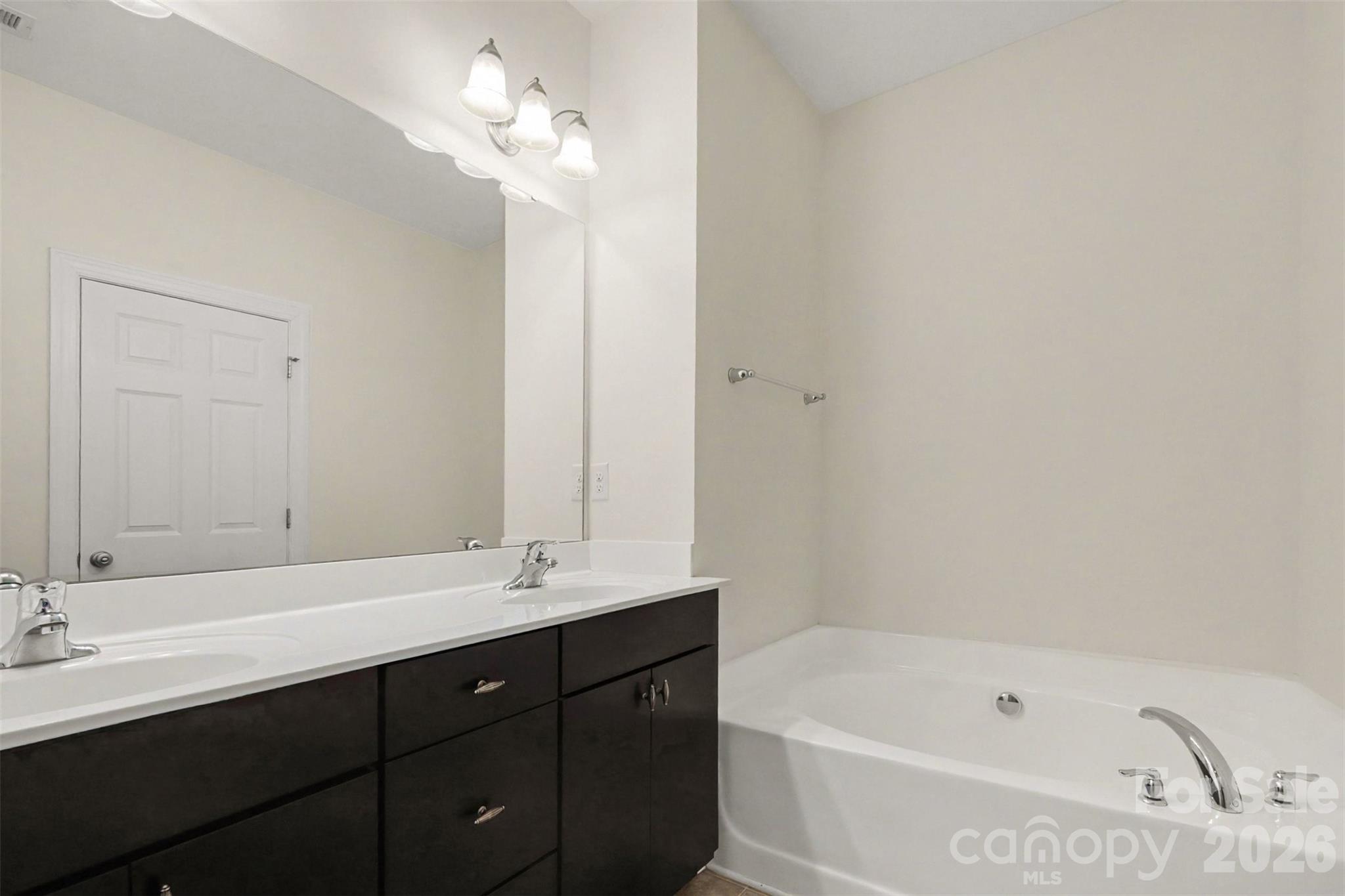 15323 Barossa Valley Street — Charlotte