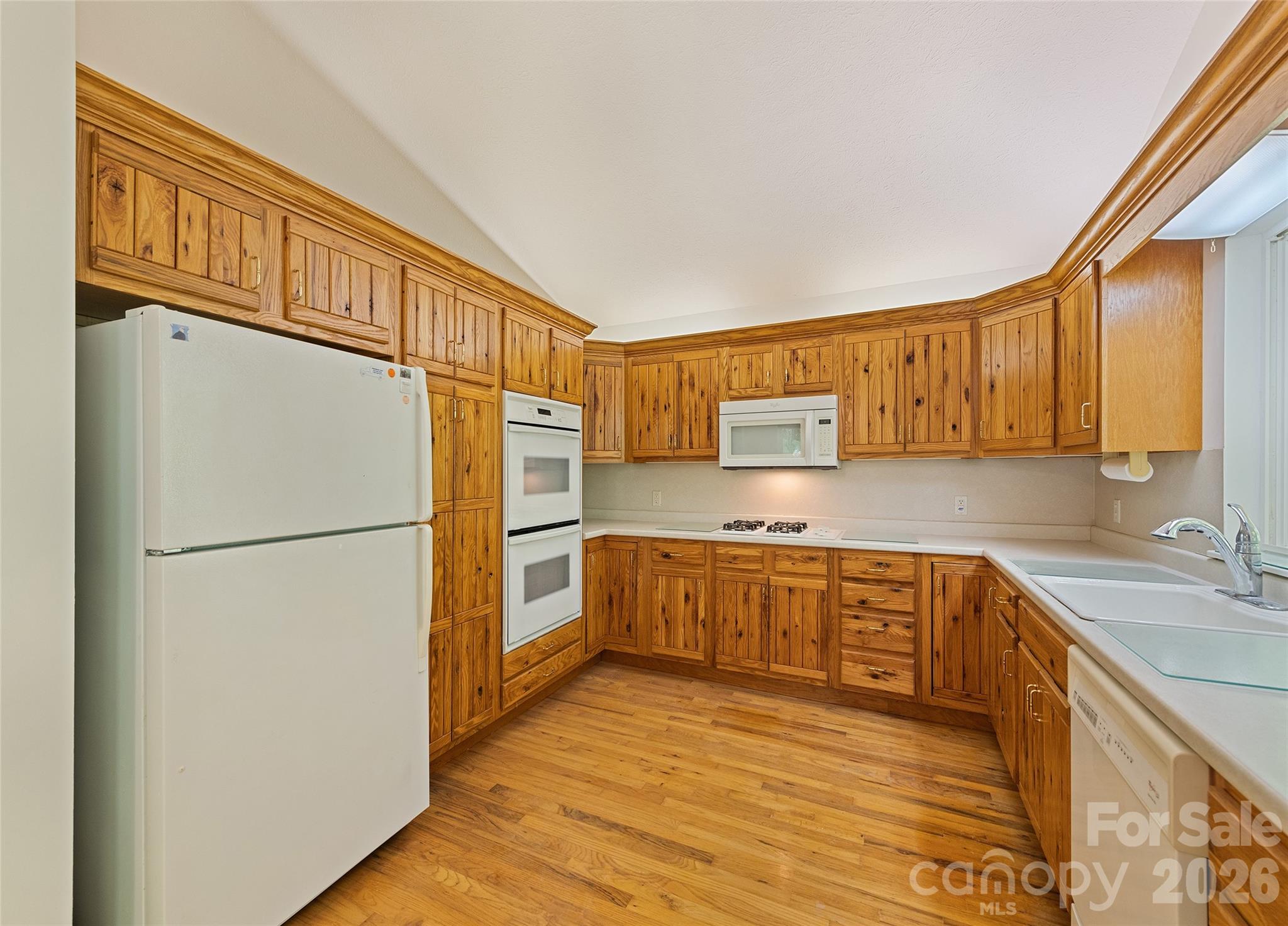 21 Winterview Trail — Hendersonville