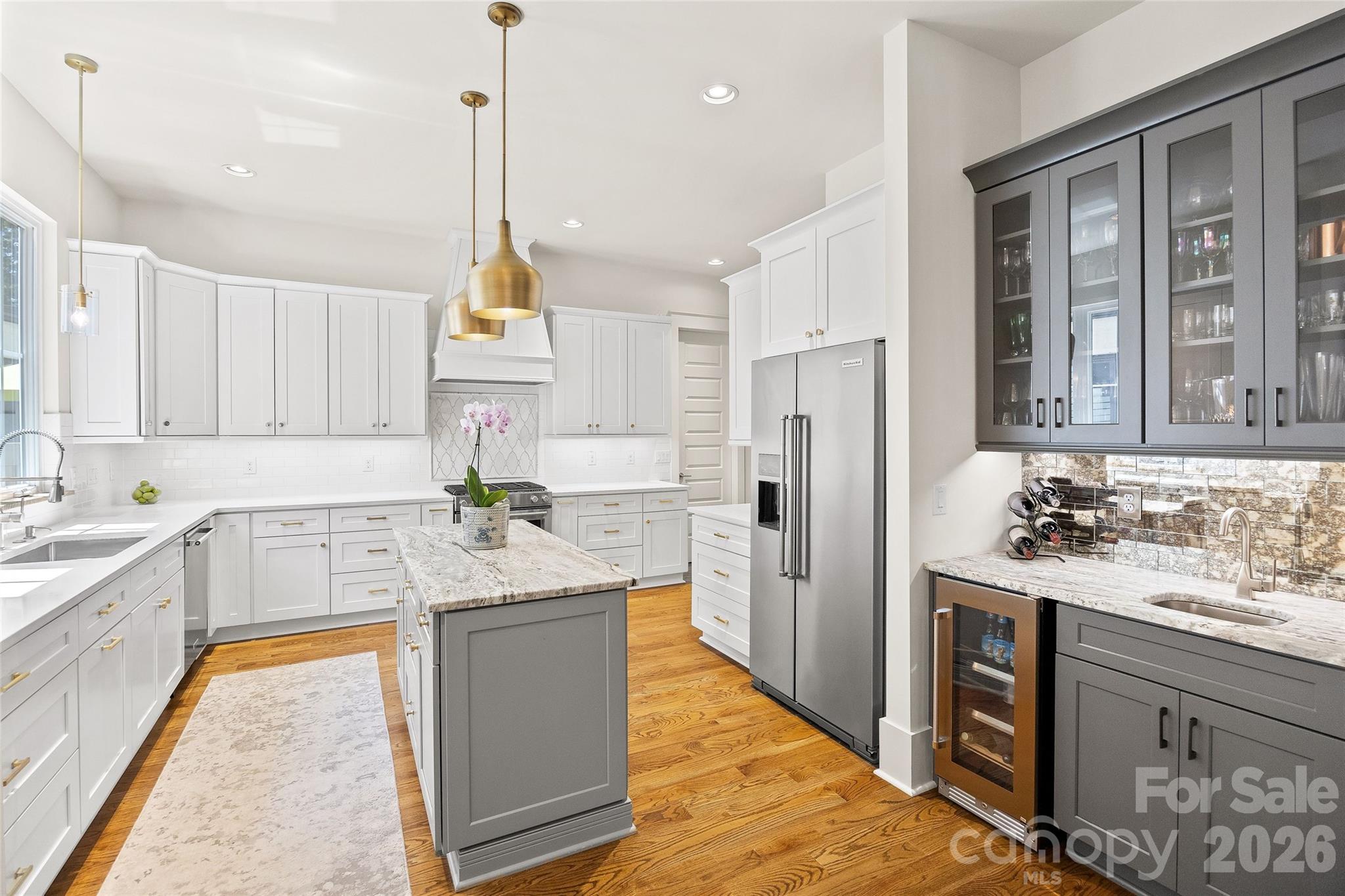 425 Pecan Avenue — Charlotte