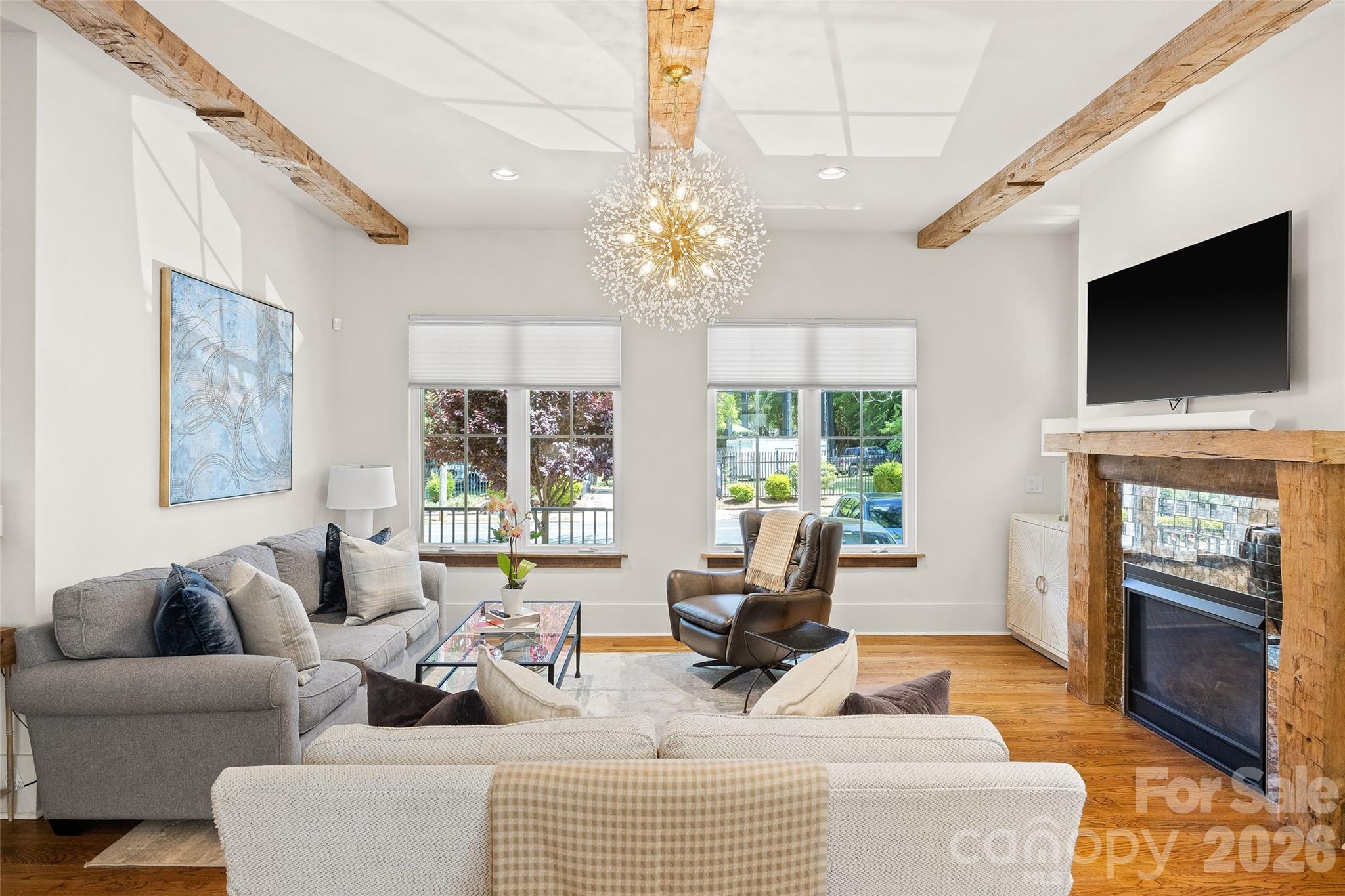 425 Pecan Avenue — Charlotte