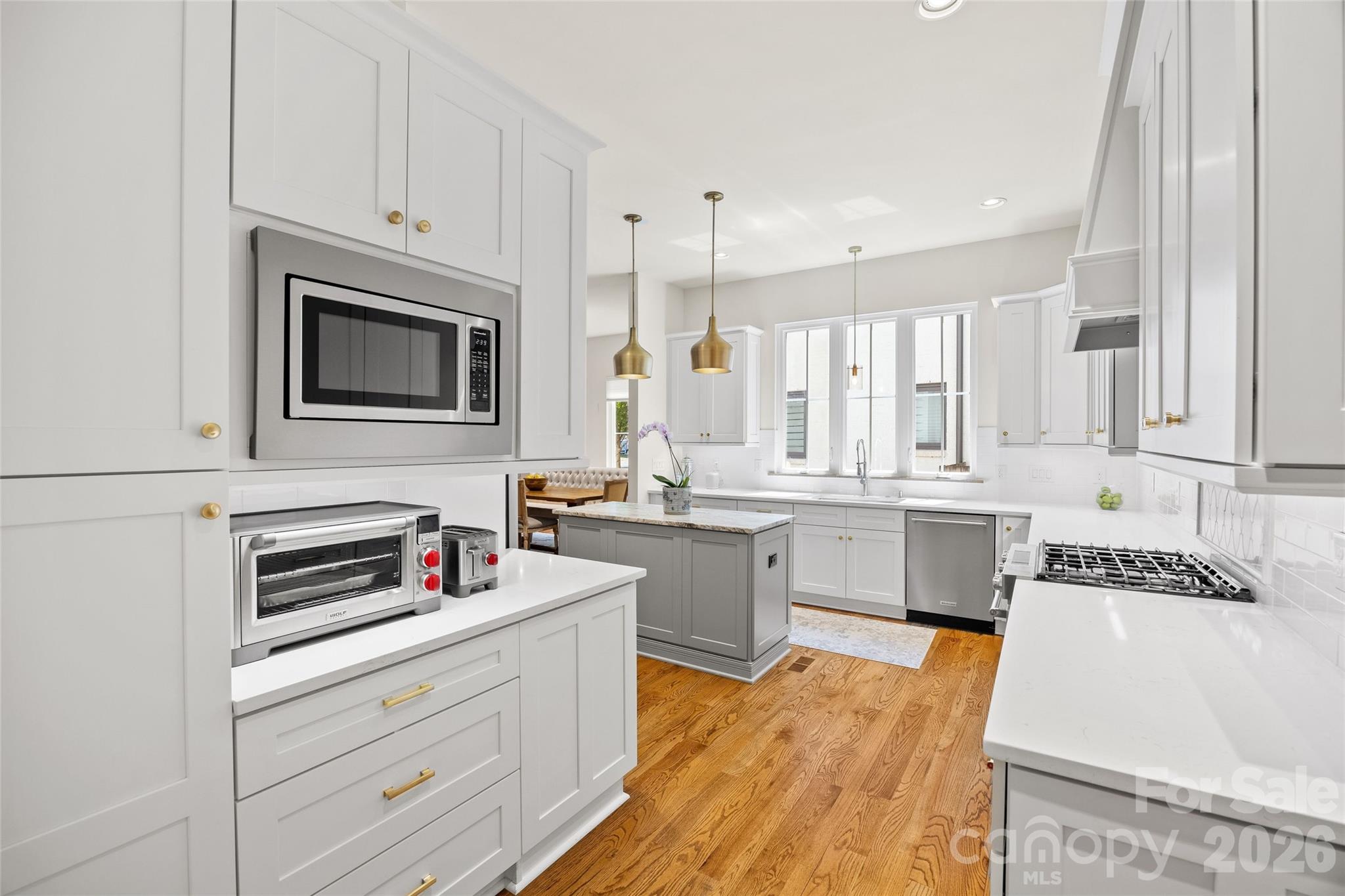 425 Pecan Avenue — Charlotte