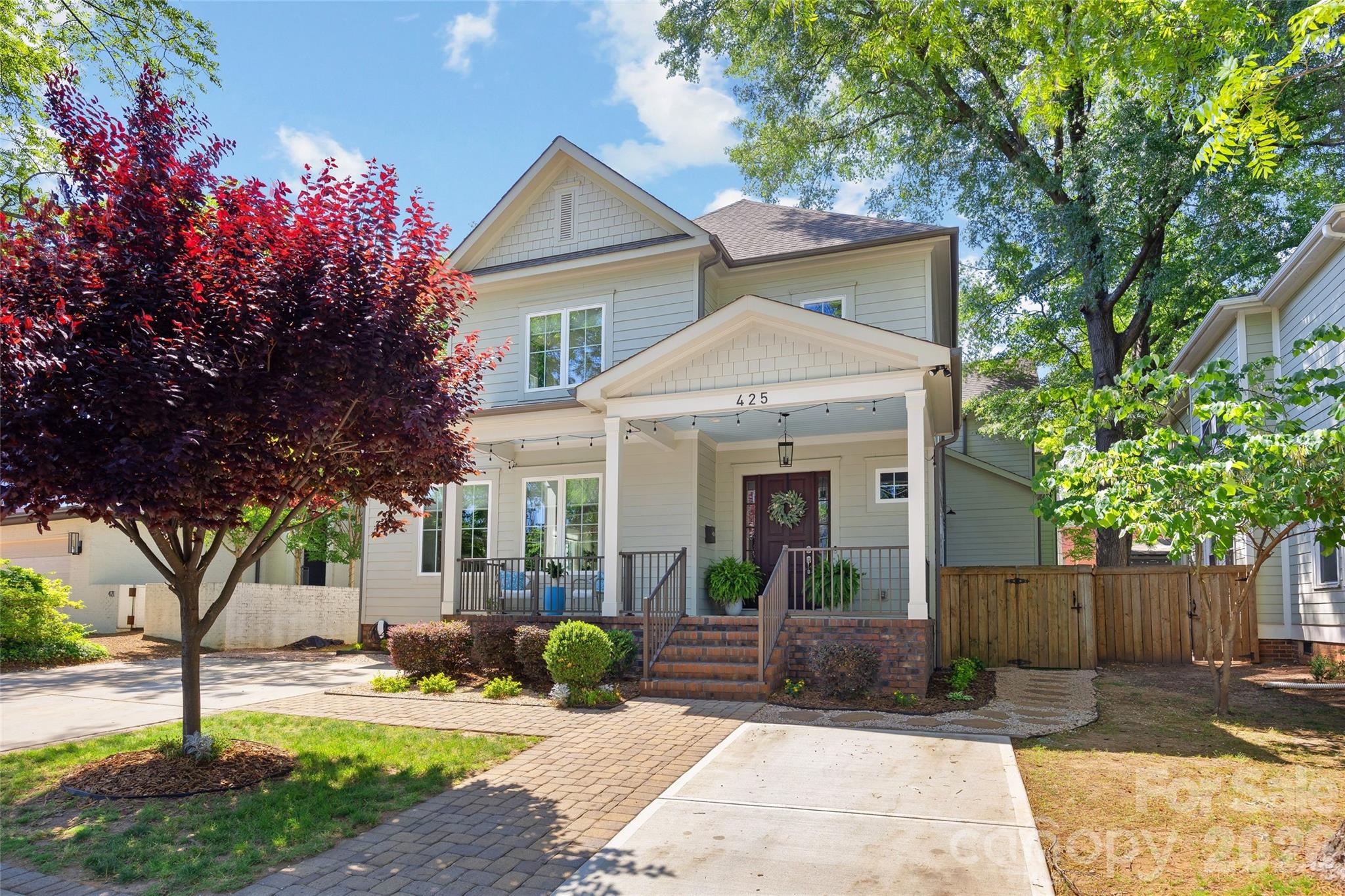 425 Pecan Avenue — Charlotte
